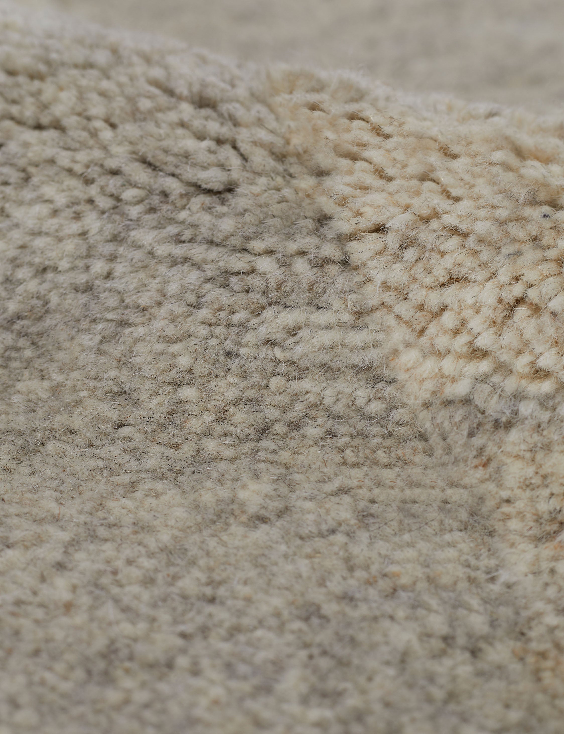 Hand Knotted Wool Rug - Premium Handmade Persian Style Area Rug for Living Room, Bedroom & Dining - Soft & Durable Natural Wool Carpet - Perfect for Home Decor & Interior Design