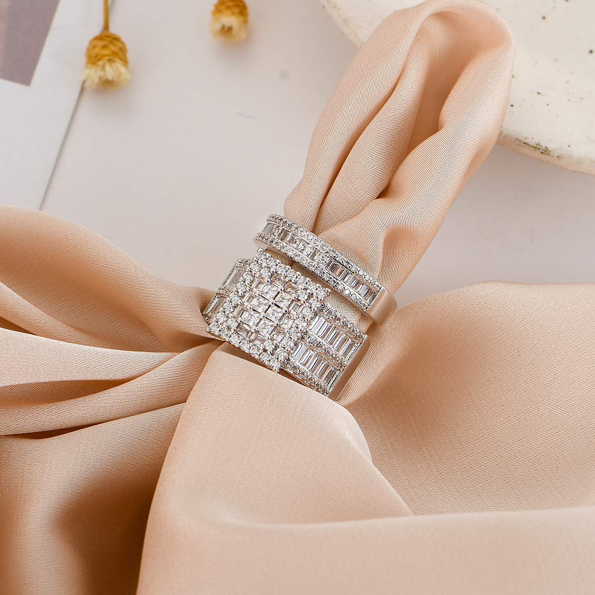Elegant White Gold Cubic Zirconia Wedding Ring Set for Women - Fashionable Silver Engagement Rings - Perfect for Weddings, Anniversaries & Romantic Proposals