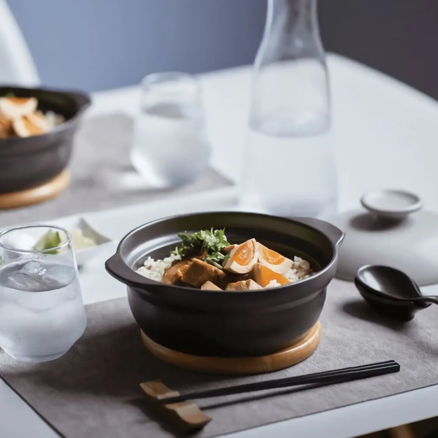 Premium Karl Ceramic Induction Donabe Casserole Pot - Japanese Style Clay Pot for Stovetop & Oven Use - Perfect for Hot Pot, Stews, Rice Cooking & Asian Dishes