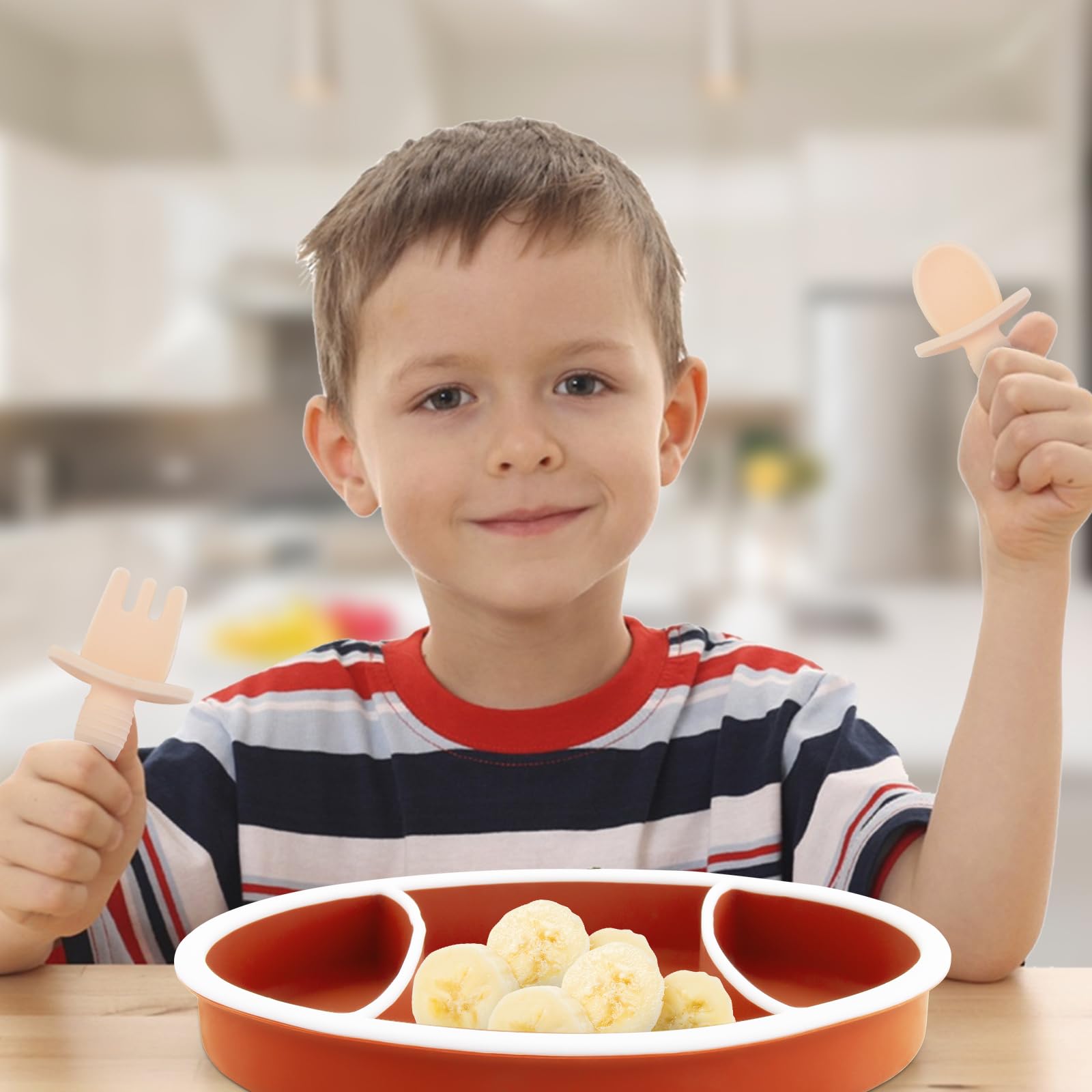 **BPA-Free Silicone Divided Suction Plate for Toddlers – Dishwasher & Microwave Safe Baby Self-Feeding Dish – Perfect for Mealtime, Travel & Daycare**