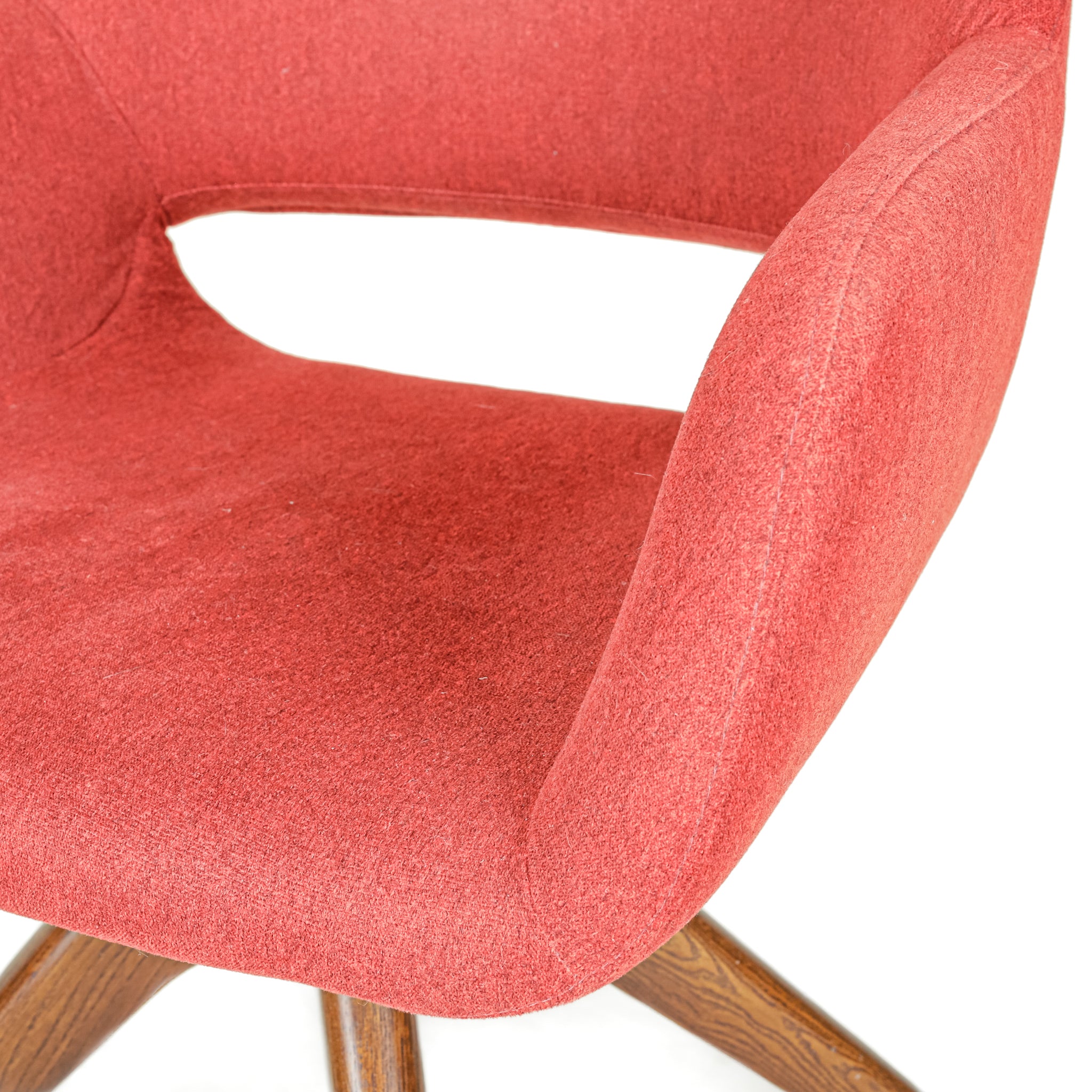 ISA Utopia Swivel Armchairs Set of 4 - Cherry Wood Legs & Red Fabric Upholstery - Modern Living Room Furniture for Home Office, Lounge, or Dining Area