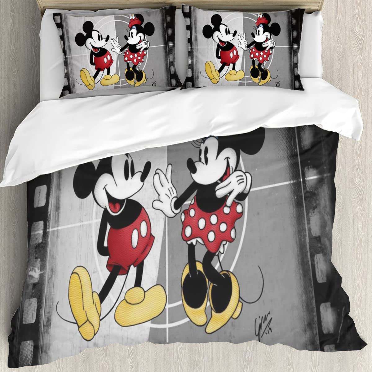 **Maikoler Queen Size 3D Printed Retro Anime Bedding Set - Cute & Funny Mouse Duvet Cover with 2 Pillow Shams (88x88 Inches) - Perfect Gift for Girls & Boys, Ideal for Kids' Rooms, Dorm Decor, and Themed Bedrooms**
