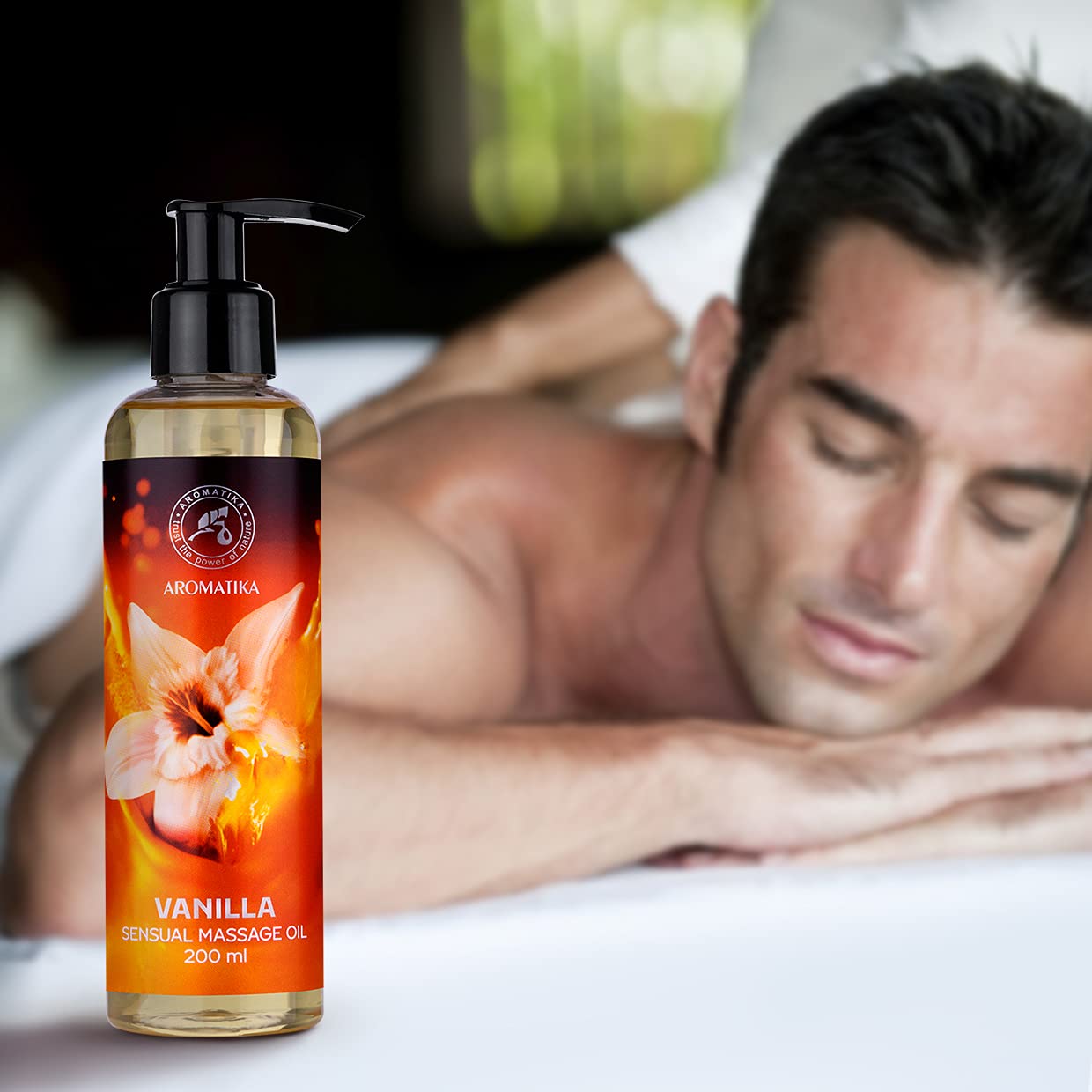 Vanilla Massage Oil 200ml - Natural Blend of Grape Seed & Almond Oil - Relaxing Body Massage Oil for Aromatherapy, Couples & Spa Use