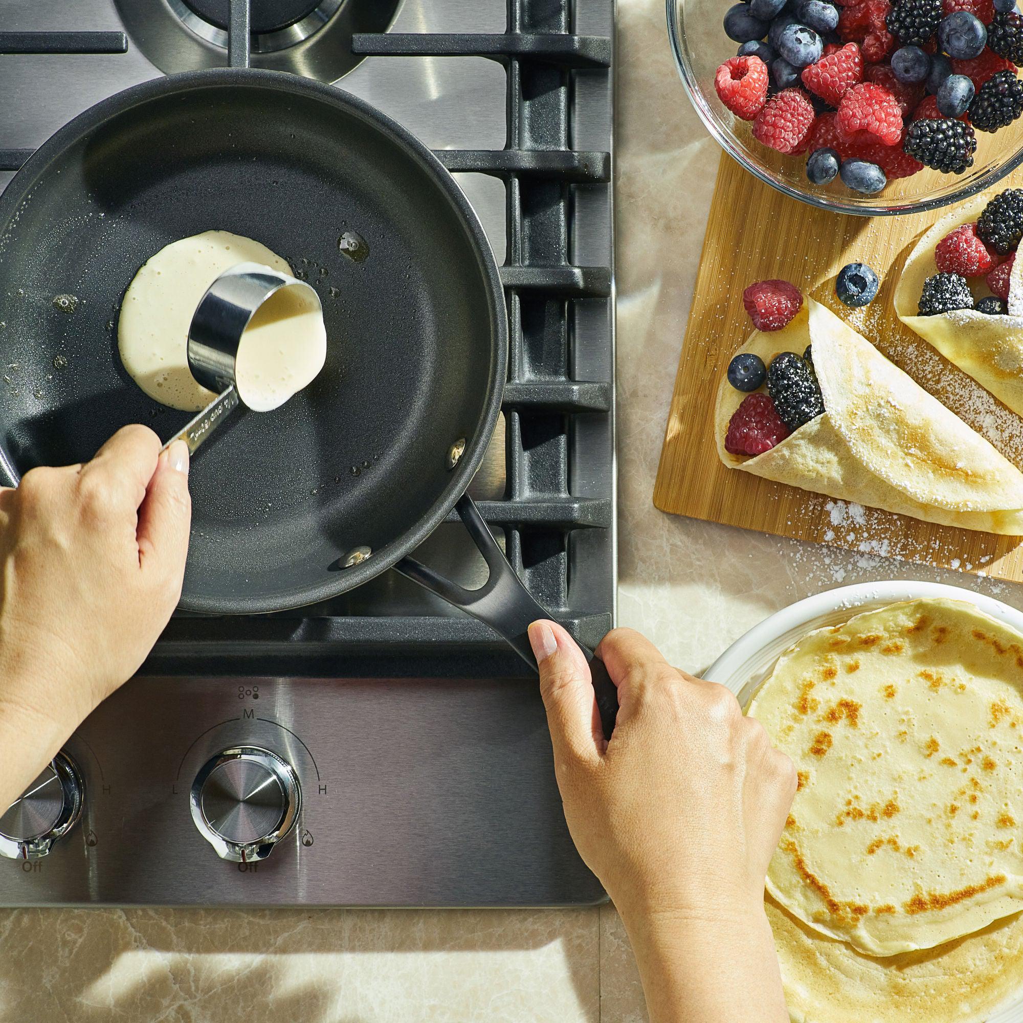 Premium 8.25 Inch Stainless Steel 5-Ply Clad Nonstick Frying Pan - Professional Cookware for Sautéing, Frying & Perfect Omelets