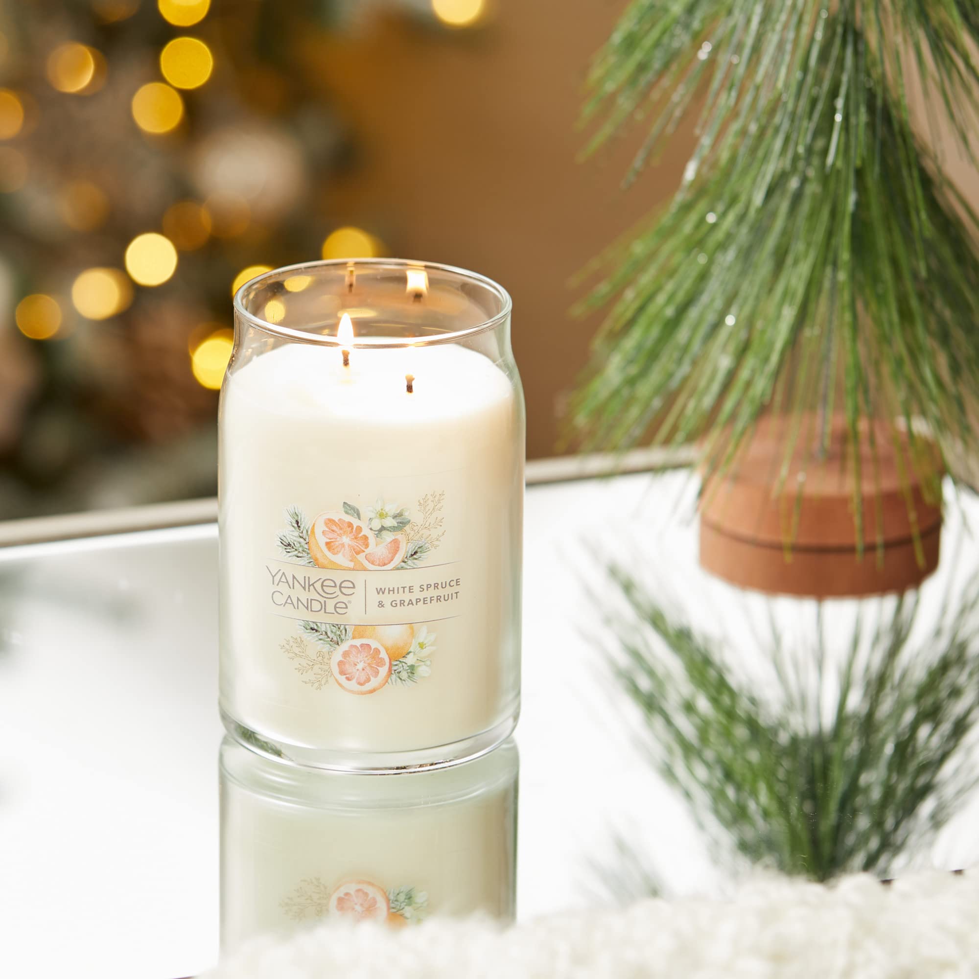 Yankee Candle White Spruce & Grapefruit Scented Large Jar Candle - 20oz 2-Wick Holiday Candle with 60+ Hours Burn Time | Perfect for Christmas Decor, Home Fragrance & Cozy Winter Evenings