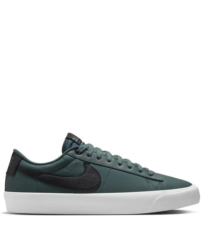 Nike SB Zoom Blazer Low Pro GT Skateboarding Shoes - Vintage Green/Black - Men's Casual Sneakers for Streetwear & Skateboarding