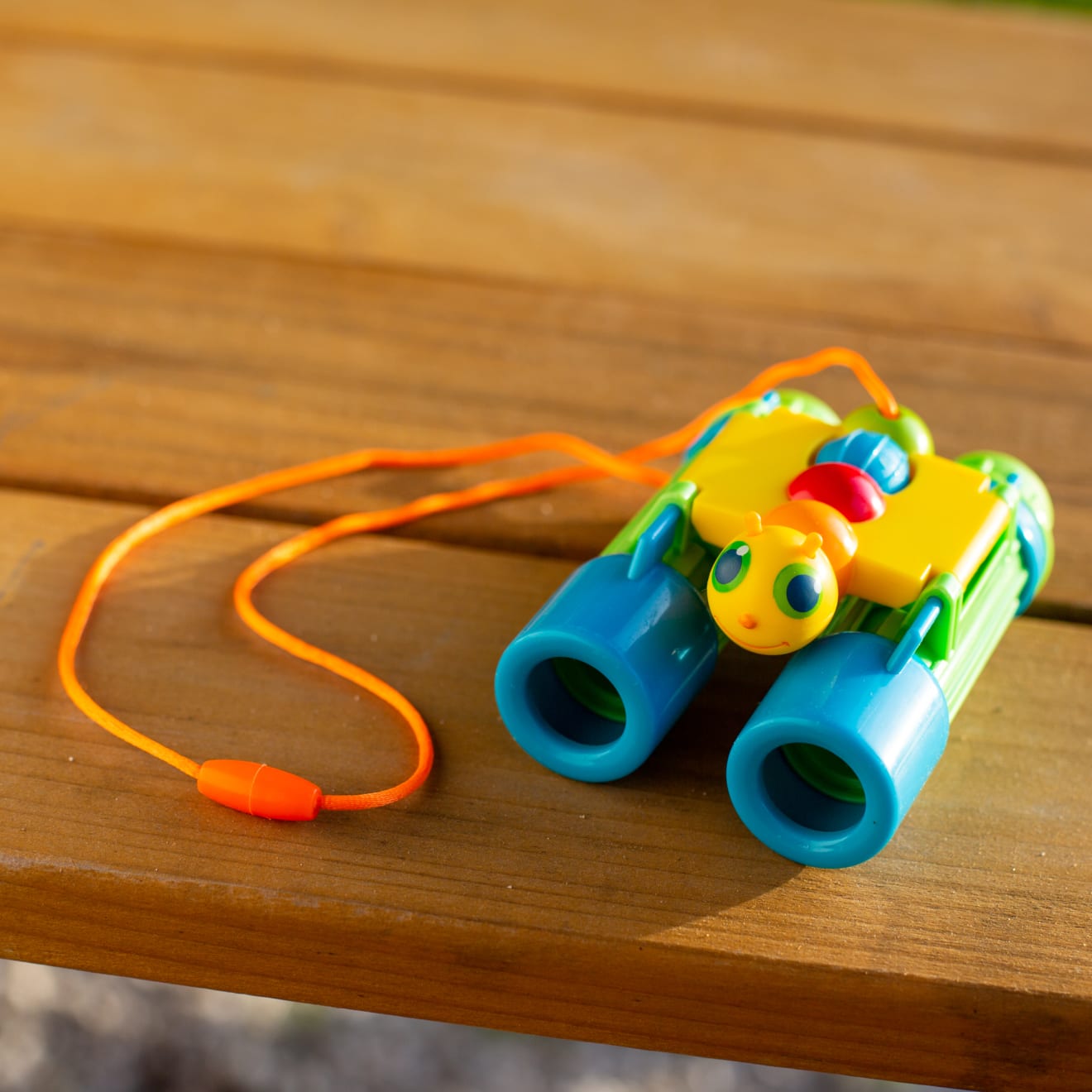 Giddy Buggy Binoculars for Kids - 8x21 Compact Binoculars with Case, Perfect for Bird Watching, Hiking, and Outdoor Adventures