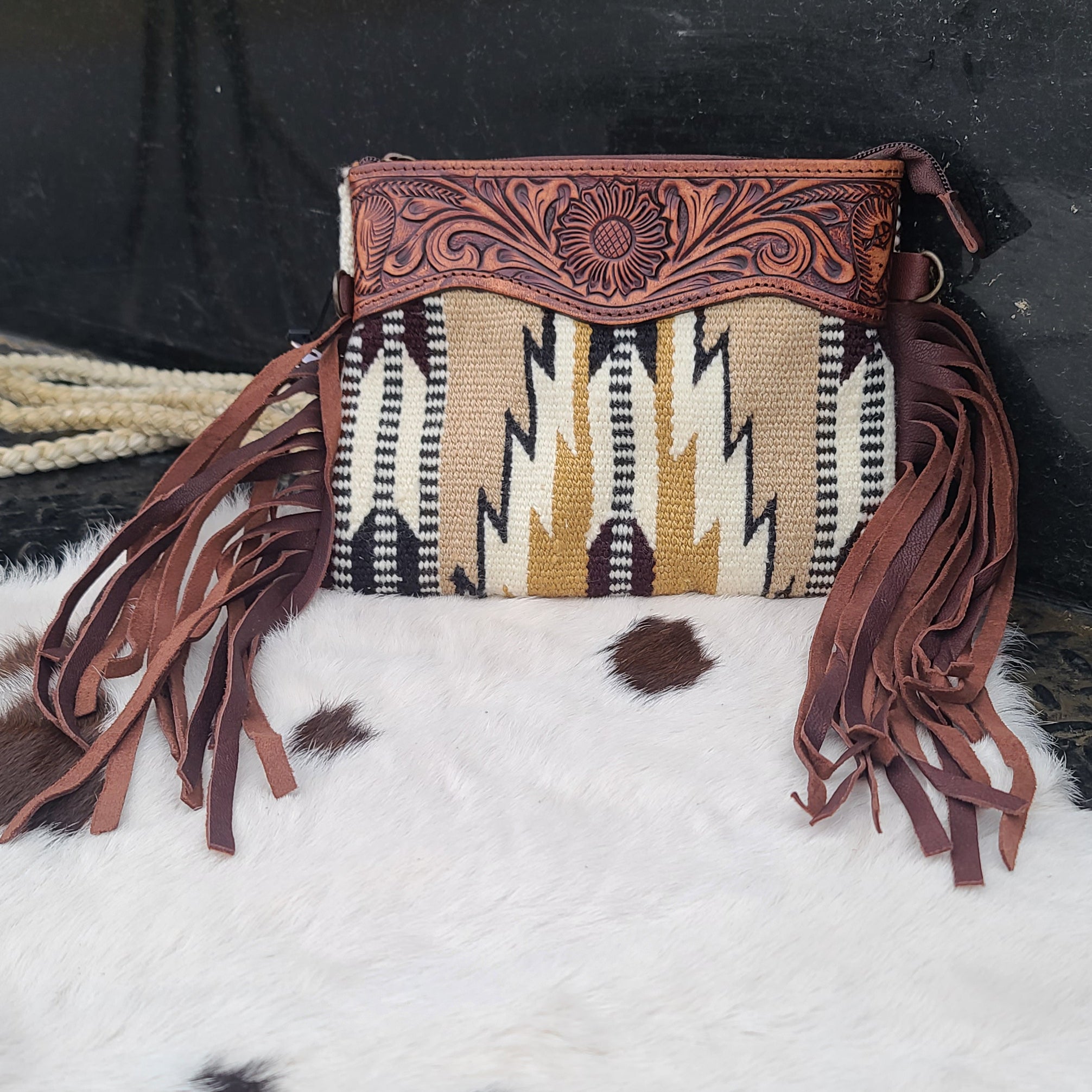 American Darling Blanket Clutch - Soft & Stylish Crossbody Bag for Women | Perfect for Travel, Shopping & Everyday Use