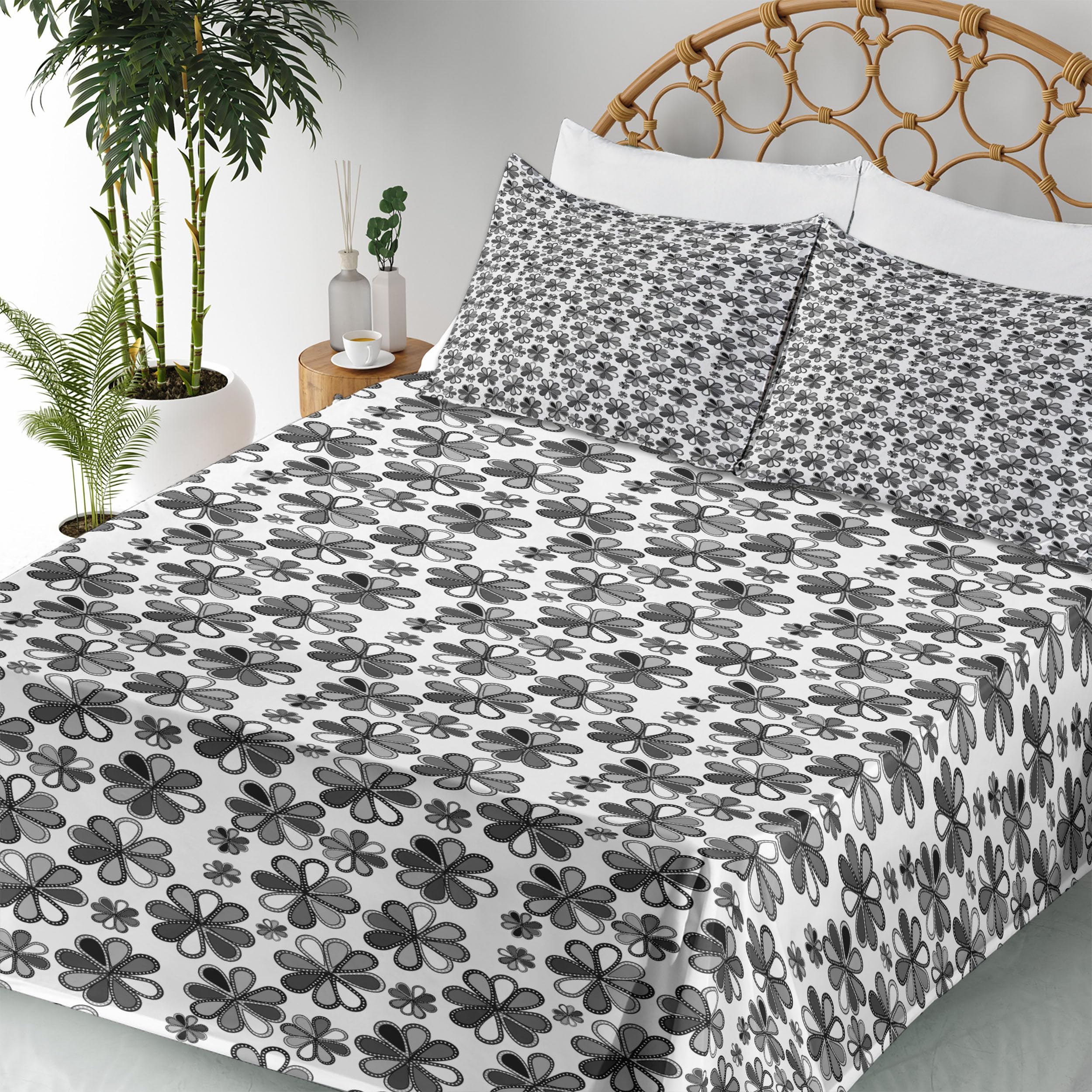 Ambesonne Floral Sheet Set - Grey Dark Grey King Size 4-Piece Bedding with Retro Petals Doodle Design | Fitted Sheet, Flat Sheet & Pillowcases | Perfect for Master Bedroom, Guest Room & Cozy Home Decor
