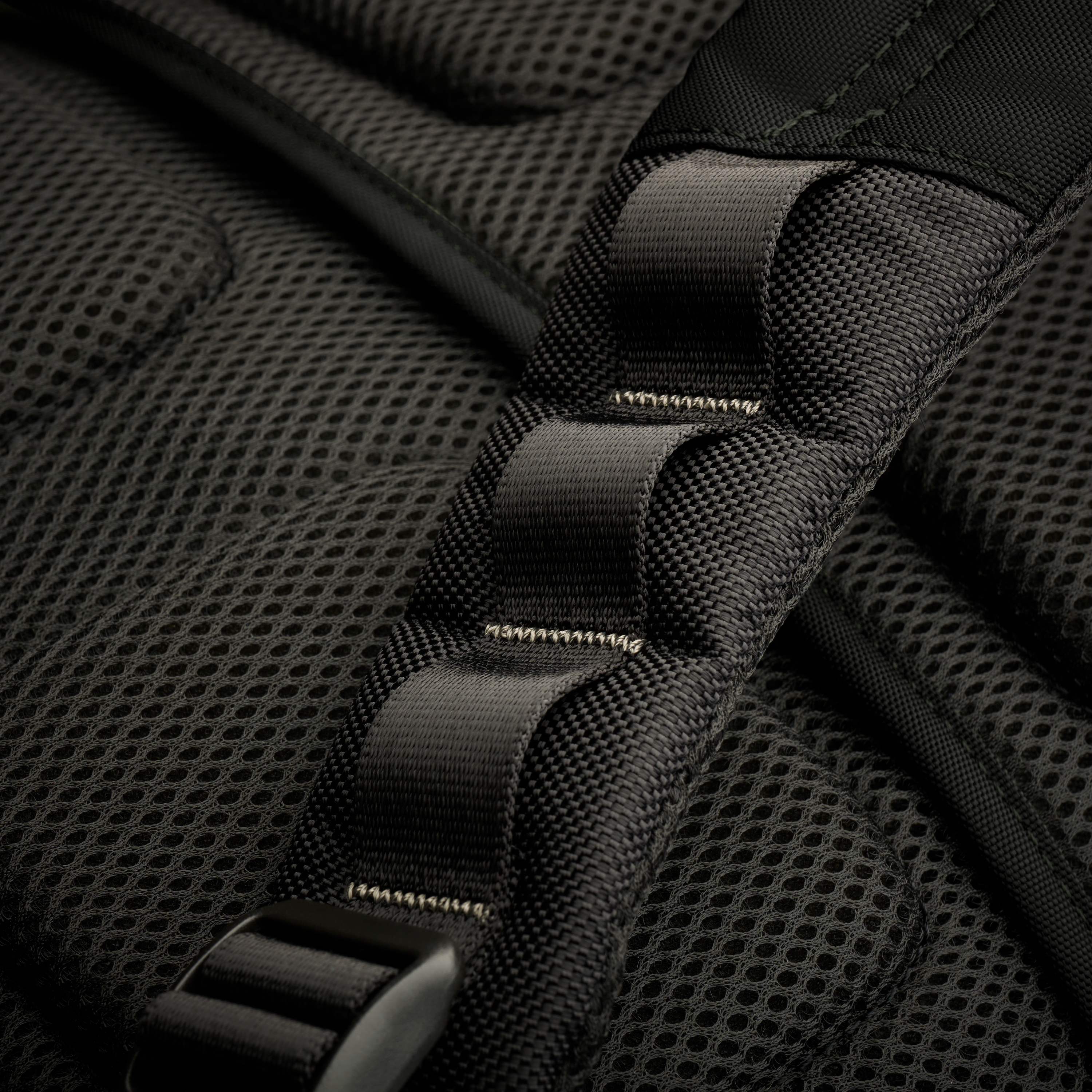 Briggs & Riley Medium Cargo Backpack - Durable Travel Backpack for Business & Commuting - Perfect for Laptops, Work Essentials & Everyday Use