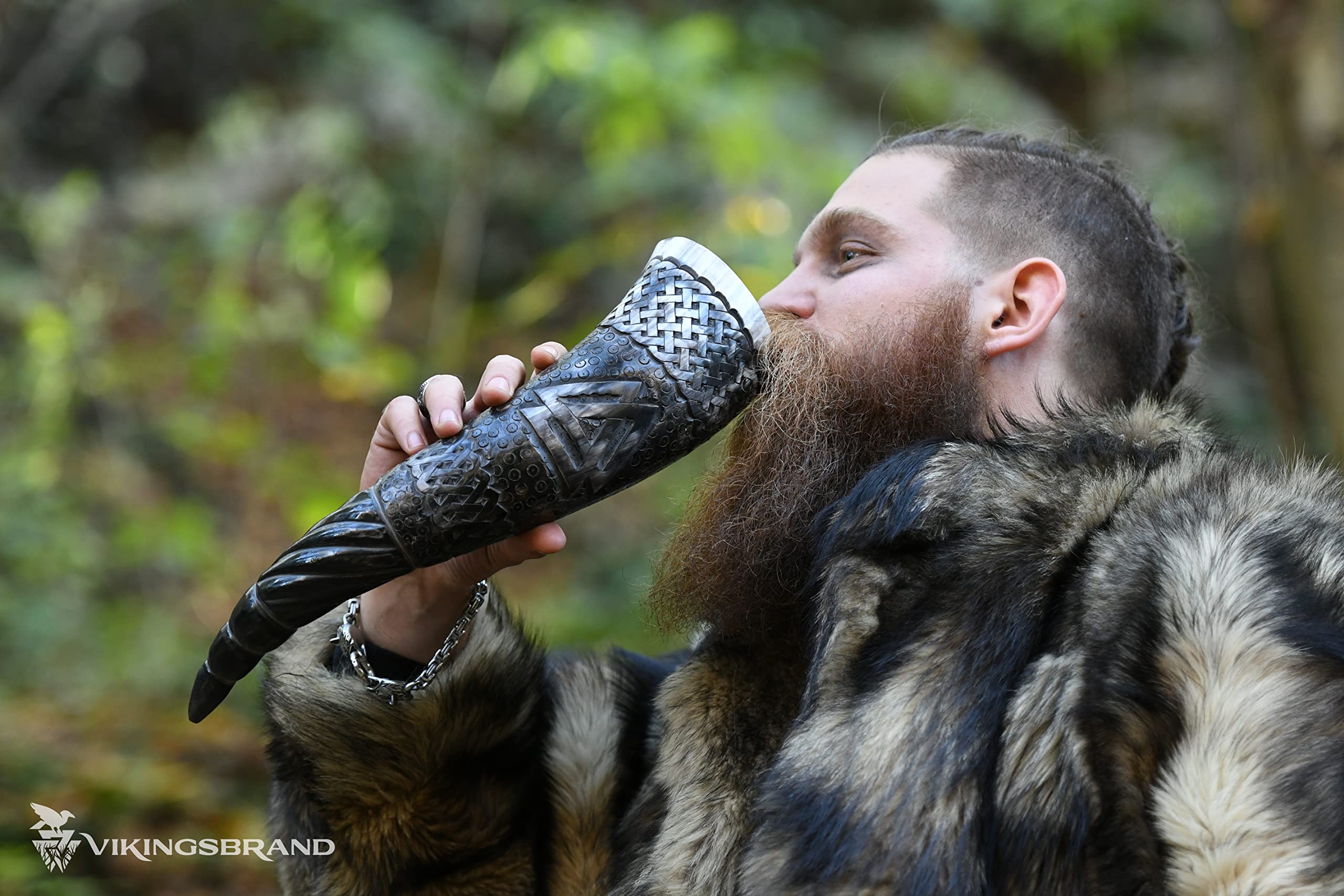 Authentic Handmade Viking Drinking Horn with Stand - Medieval Norse Ale Mug, Engraved Valknut Design - Food Safe Beer Cup for Home Bar, Medieval Reenactment & Viking Themed Parties