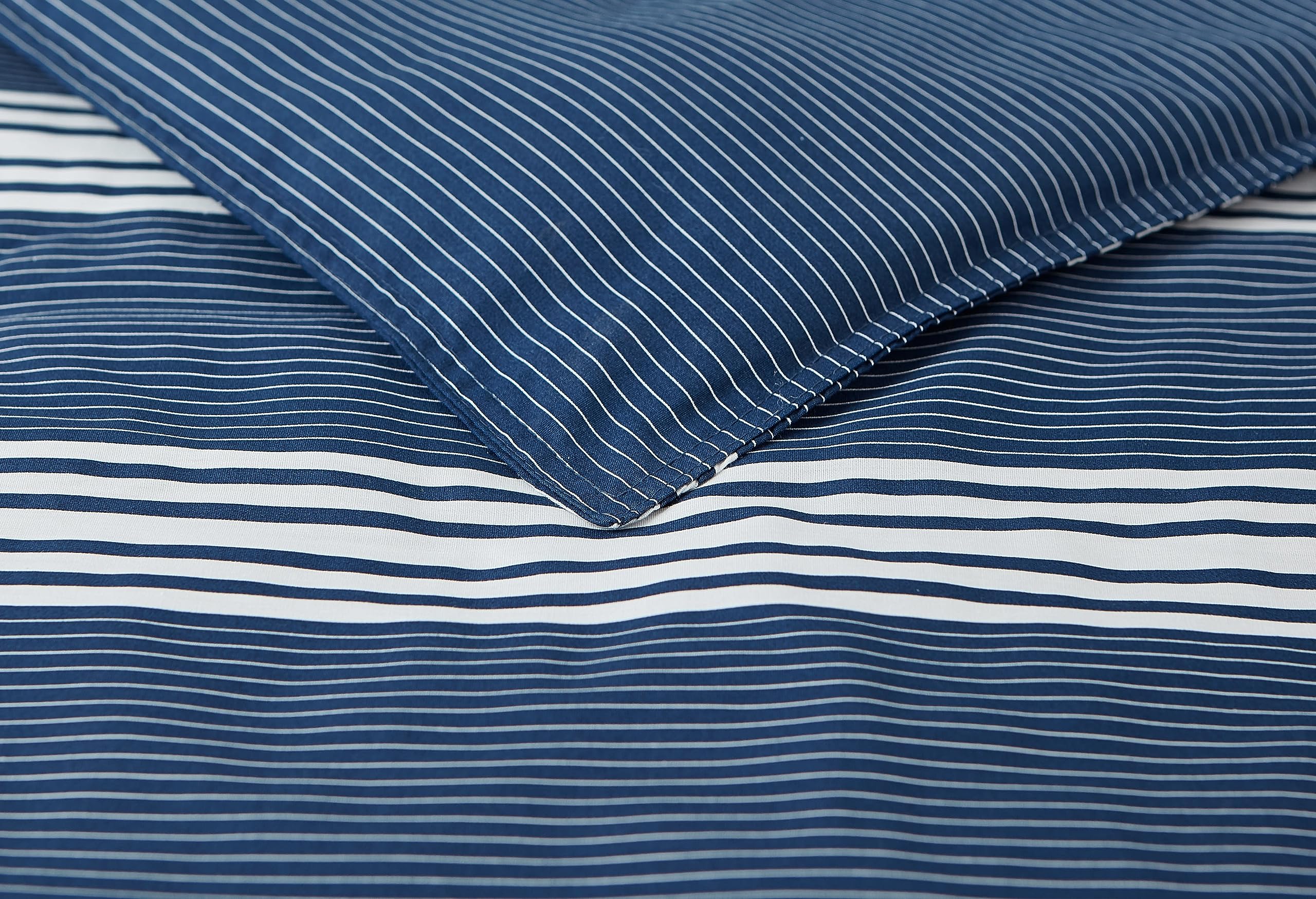 Nautica King Duvet Cover Set - 100% Cotton Reversible Bedding with Matching Shams, Luxury Bedding Ensemble in Craver Navy | Perfect for Master Bedroom, Guest Room & Coastal Home Decor