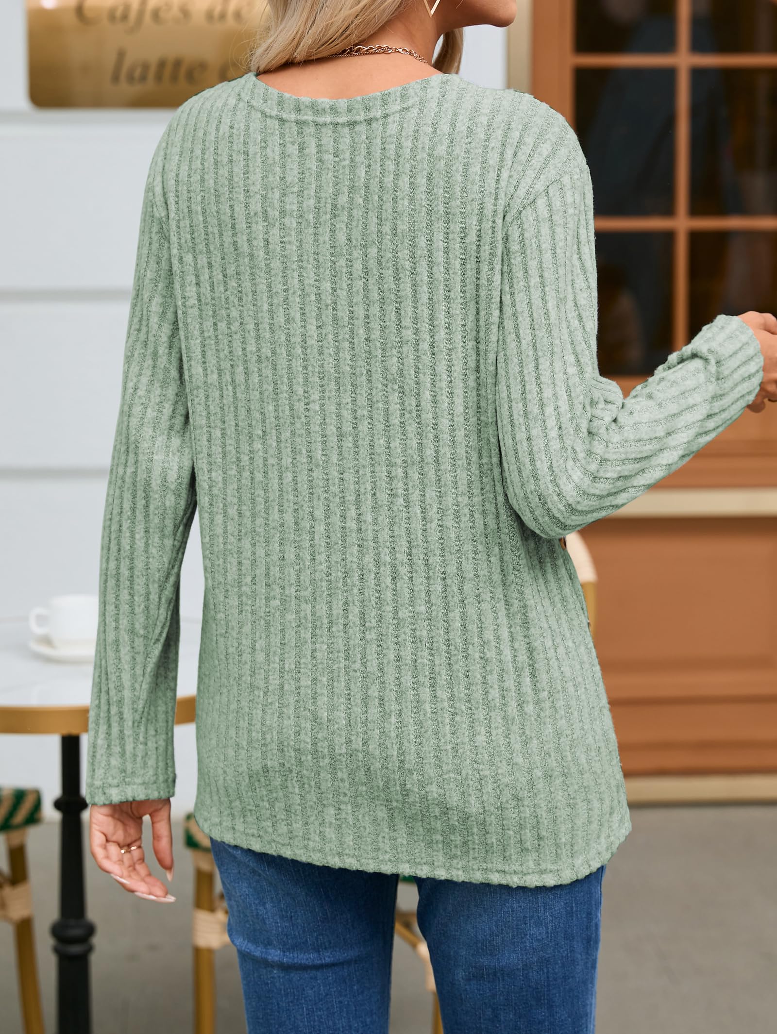 Famulily Women's Lightweight Crew Neck Knit Sweater - Casual Long Sleeve Button Down Top for Everyday Wear, Office & Fall Outfits