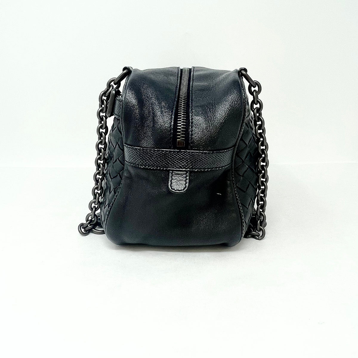 Bottega Veneta Chain Shoulder Bag for Women - Luxury Leather Crossbody Purse with Gold Chain Strap - Perfect for Date Night, Parties & Evening Events