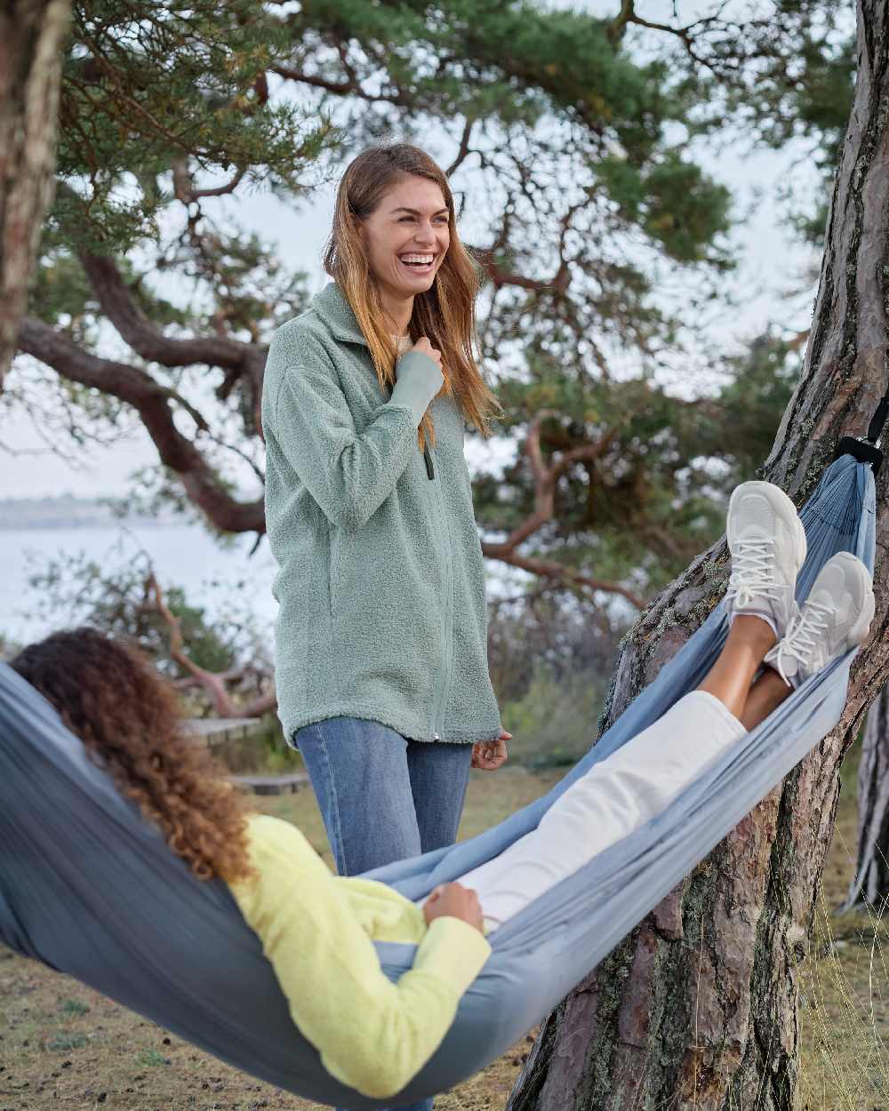 Didriksons Sally Full Zip Fleece Jacket for Women - Lightweight Warm Winter Coat with Pockets - Perfect for Hiking, Camping & Outdoor Activities