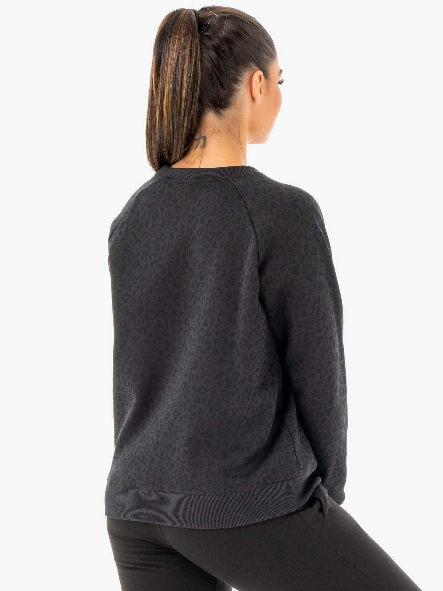 Stylish Black Leopard Boyfriend Sweater for Women - Cozy Oversized Knit Pullover for Casual Outings, Date Nights & Fall Fashion