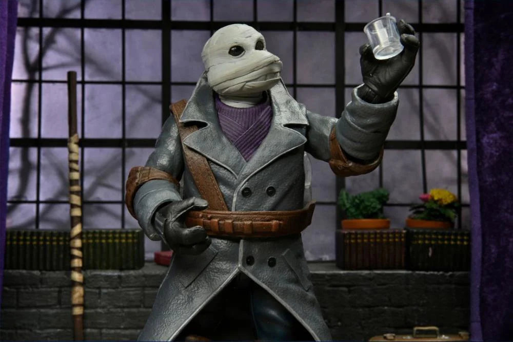 Ultimate Donatello as The Invisible Man - Universal Monsters x Teenage Mutant Ninja Turtles Collectible Action Figure | Perfect for TMNT Fans, Monster Movie Lovers & Display Collections