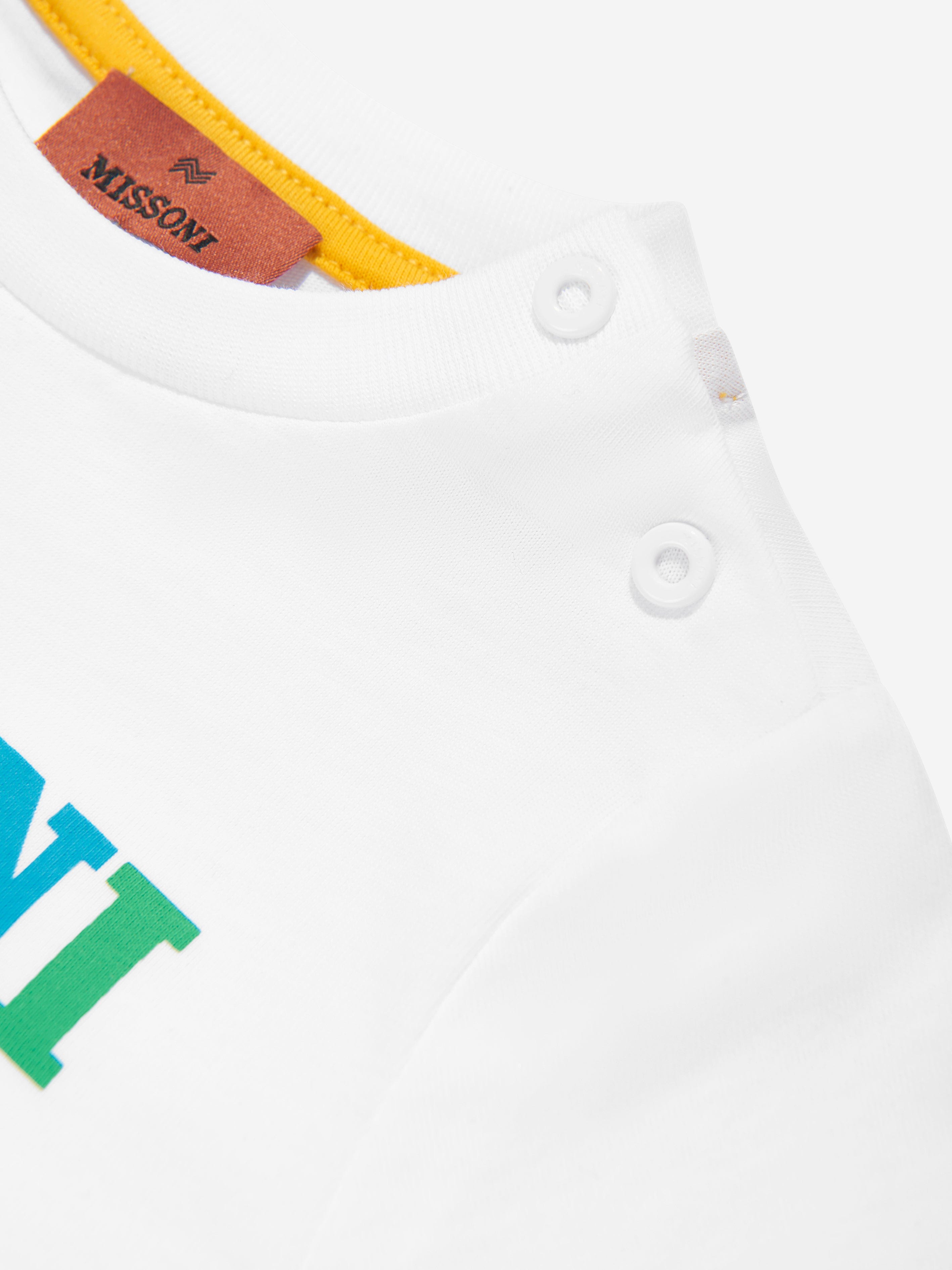 **Baby Boys' White Logo T-Shirt - Soft Cotton Short Sleeve Tee for Toddlers & Kids - Perfect for Playdates, School & Casual Outfits**