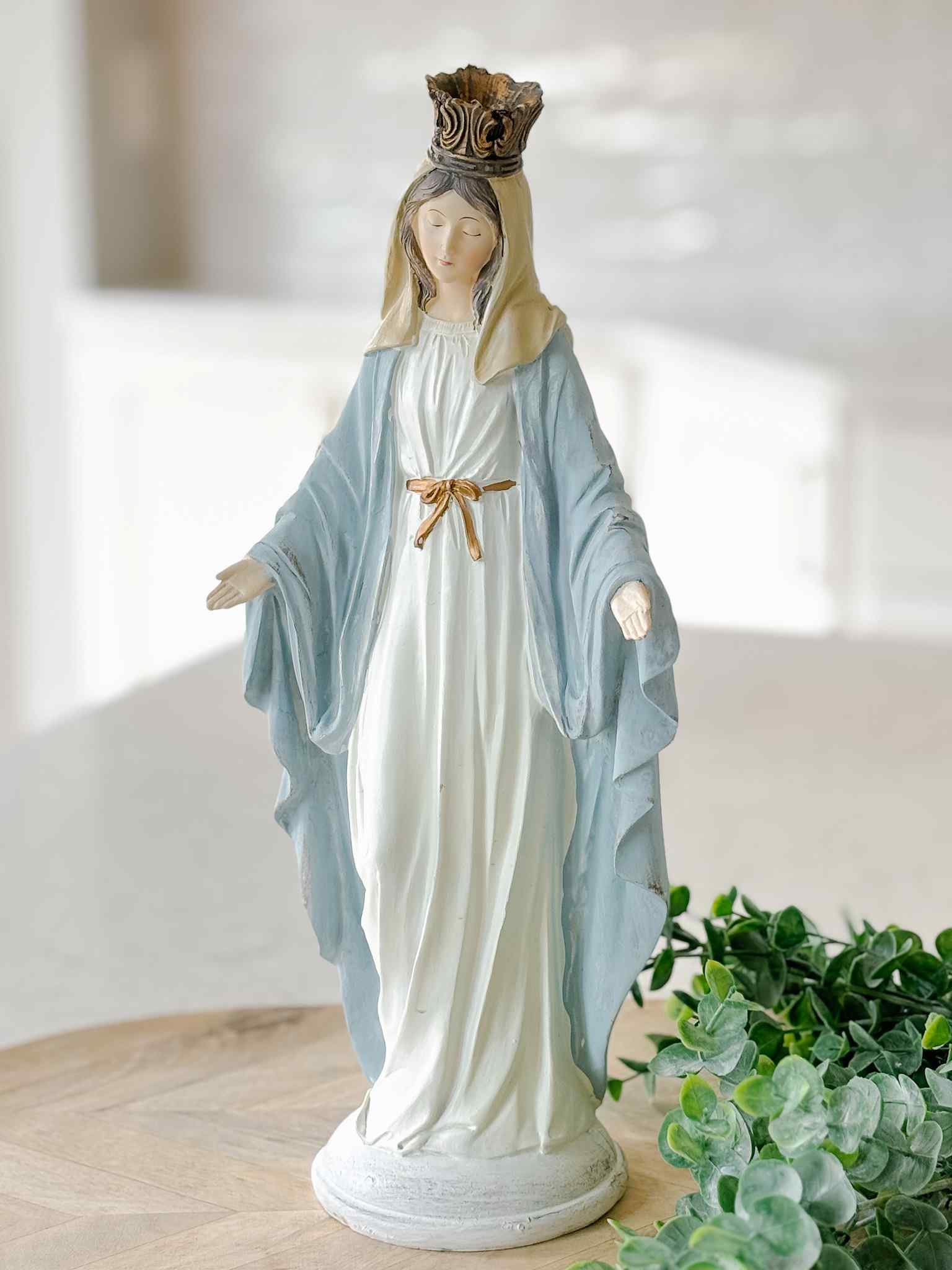 Mary Mother of the Church Statue - Handcrafted Religious Figurine for Home Altar, Catholic Devotion & Spiritual Decor
