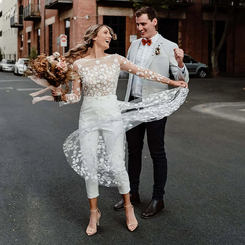 Elegant Floral Lace Backless Wedding Dress Jumpsuit - Perfect for Beach Weddings, Vow Renewals & Romantic Photoshoots