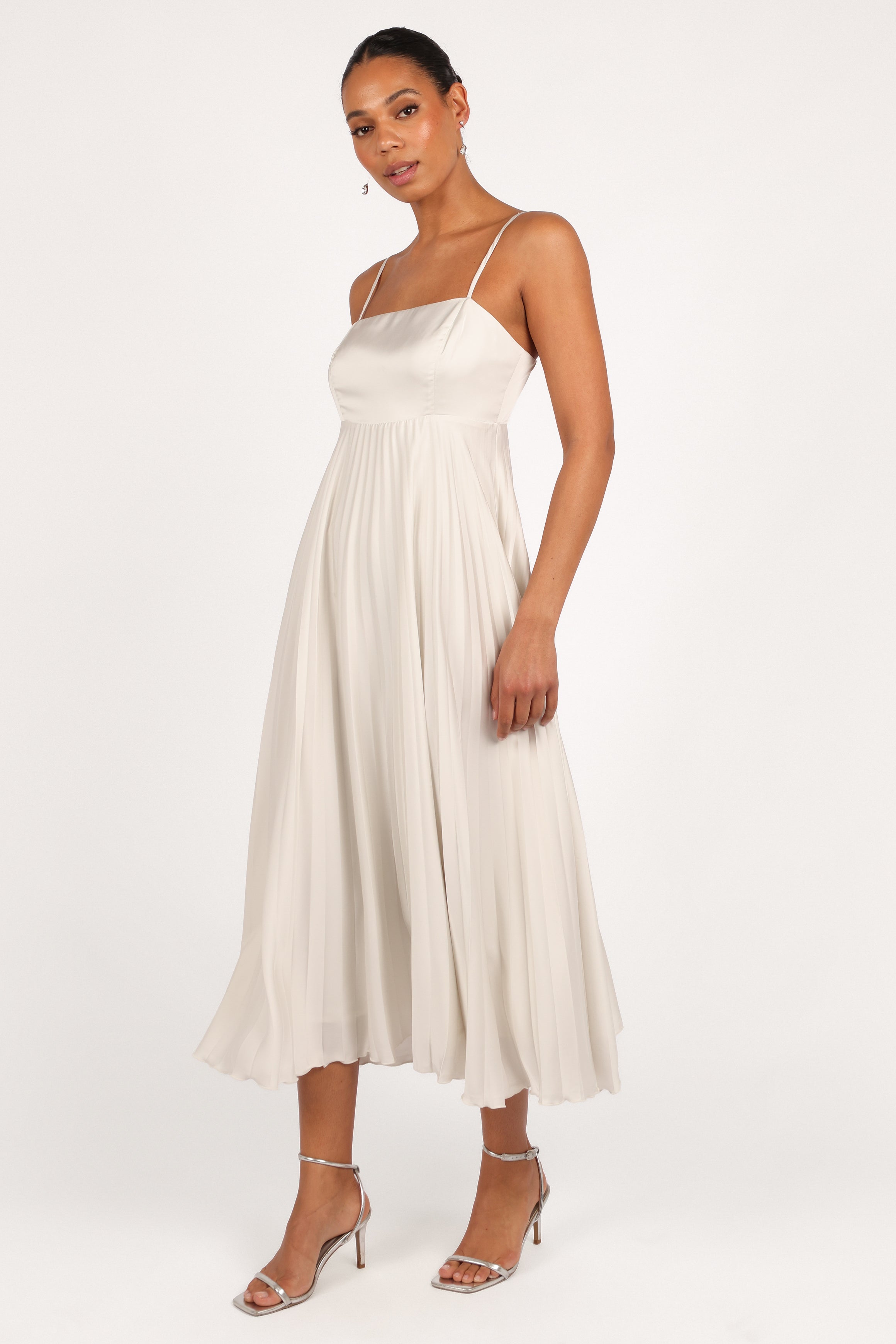 Keegan Maxi Dress - Elegant White Long Flowy Dress for Women | Perfect for Summer, Beach, Weddings & Casual Outings