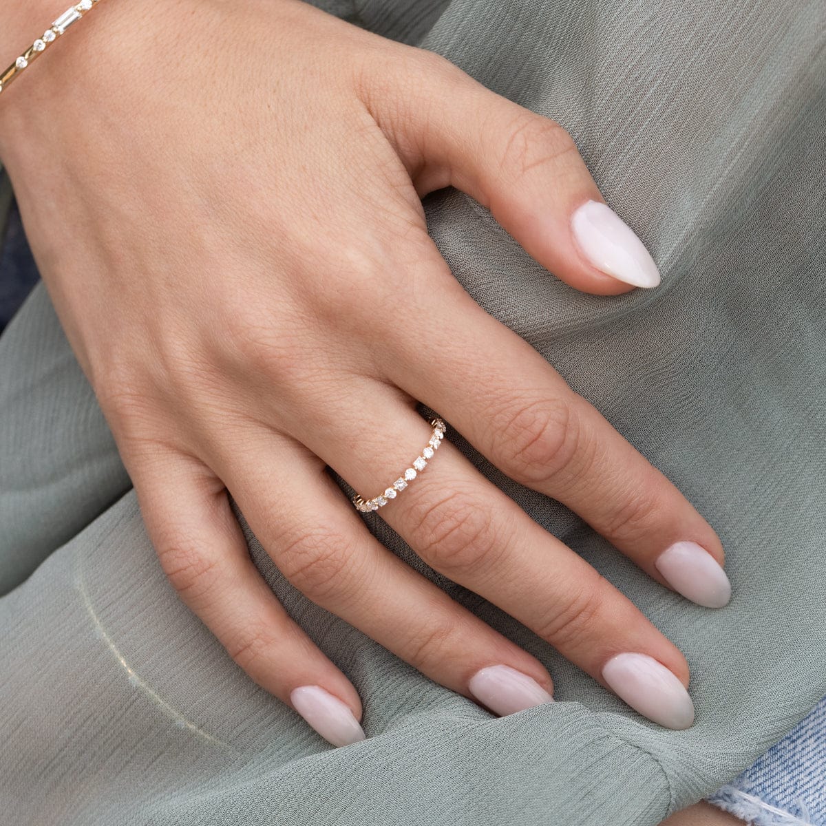 Royal Eternity Ring for Women - 14K Gold Diamond Wedding Band - Perfect for Anniversaries, Engagements & Special Occasions