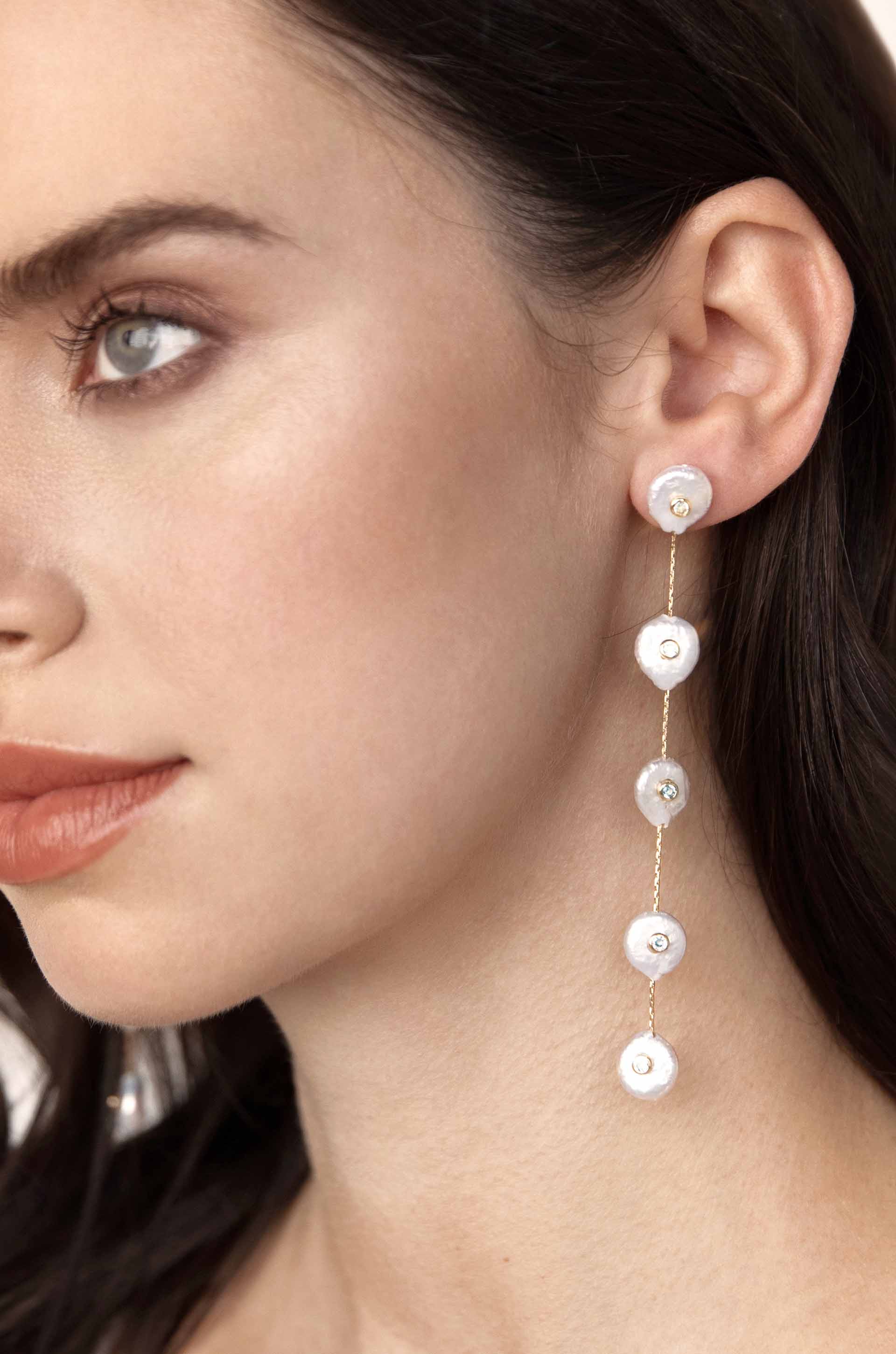 Elegant Pearl and Crystal Drop Earrings for Women - Perfect for Weddings, Parties, and Evening Events