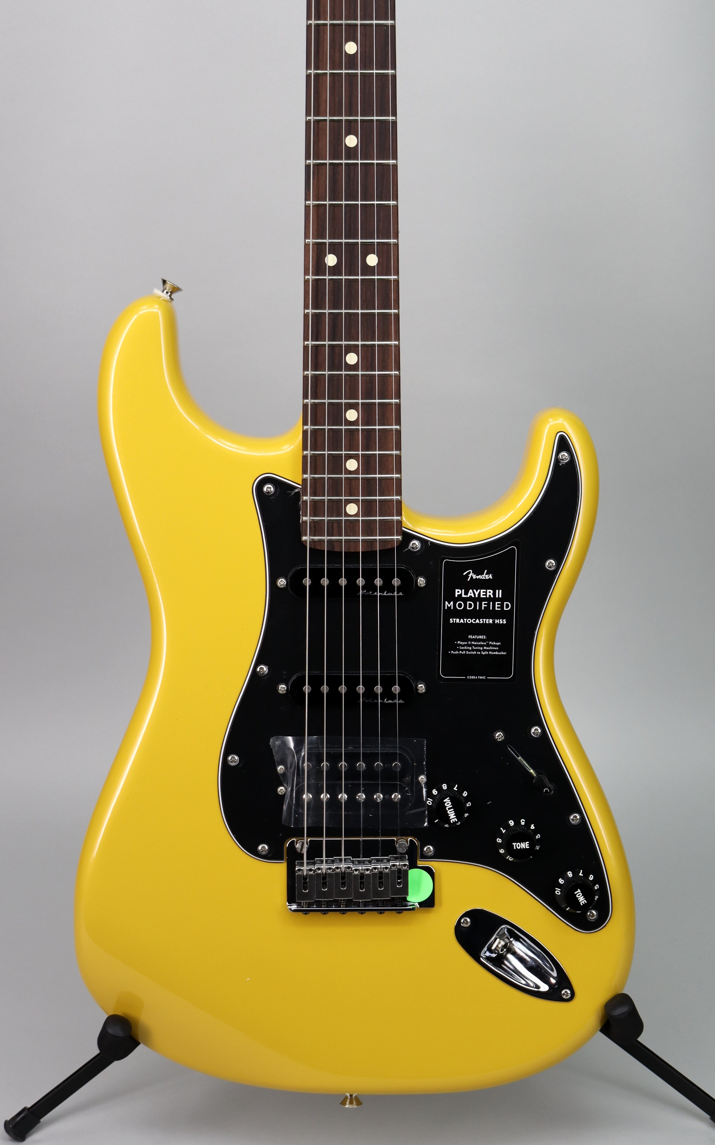 Fender Player II Modified Stratocaster HSS Electric Guitar with Rosewood Fingerboard in Sunshine Yellow - Perfect for Rock, Blues & Stage Performances