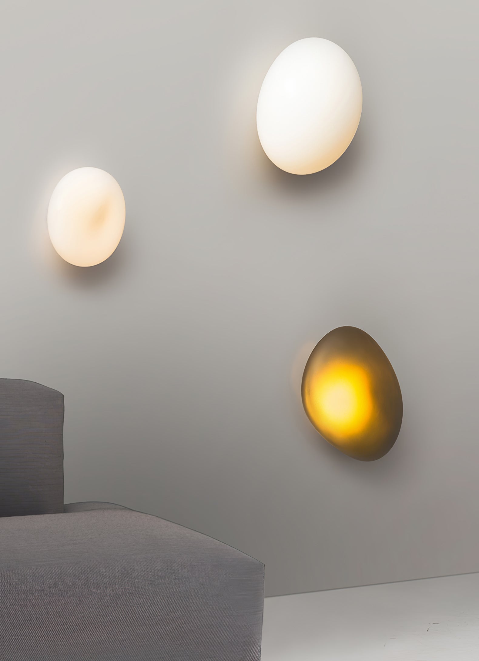 Modern Bubble Glass Wall Lamp - Sleek LED Sconce Lighting for Bedroom, Living Room & Hallway - Energy Efficient Home Decor Lighting Fixture