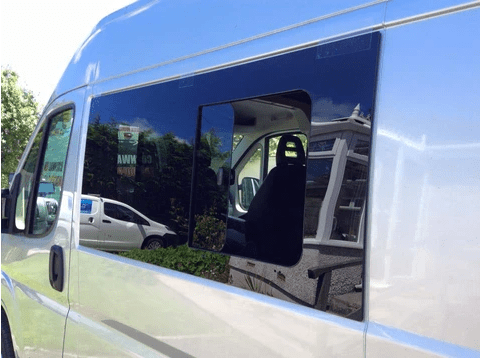 AM Auto Ram Promaster Driver Side Forward Screened Half Slider Window (PB07 L1ML HSS P) - Replacement Van Window for Improved Ventilation & Security - Perfect for Cargo Vans, Campers & Work Vehicles