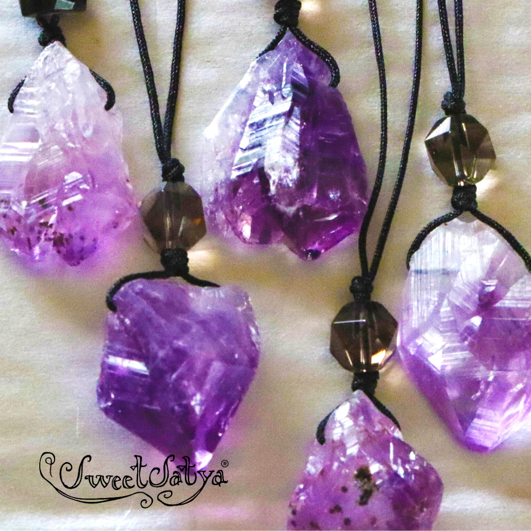 Natural Amethyst and Smoky Quartz Gemstone Necklace for Women - Elegant Healing Crystal Jewelry for Meditation, Yoga & Spiritual Gifts