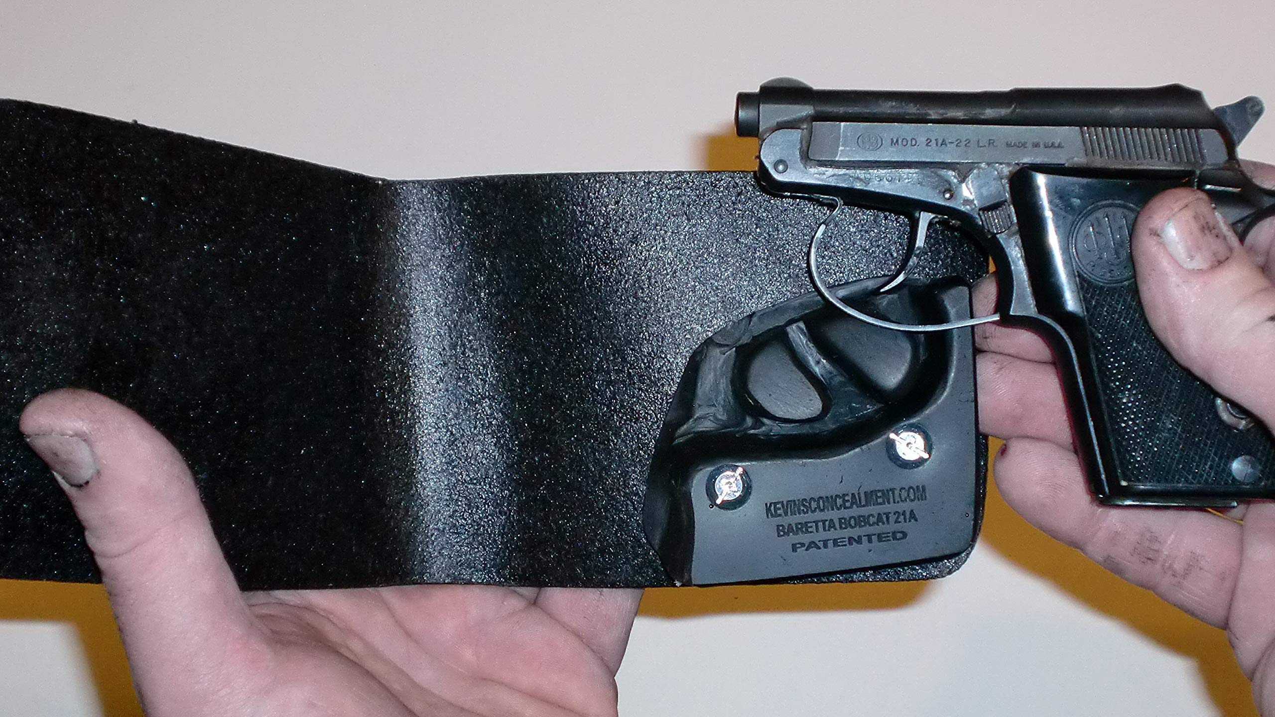 Beretta Bobcat 21A Concealed Carry Wallet Holster - Slim & Secure Hidden Gun Holster for Everyday Carry (EDC), Travel & Personal Protection