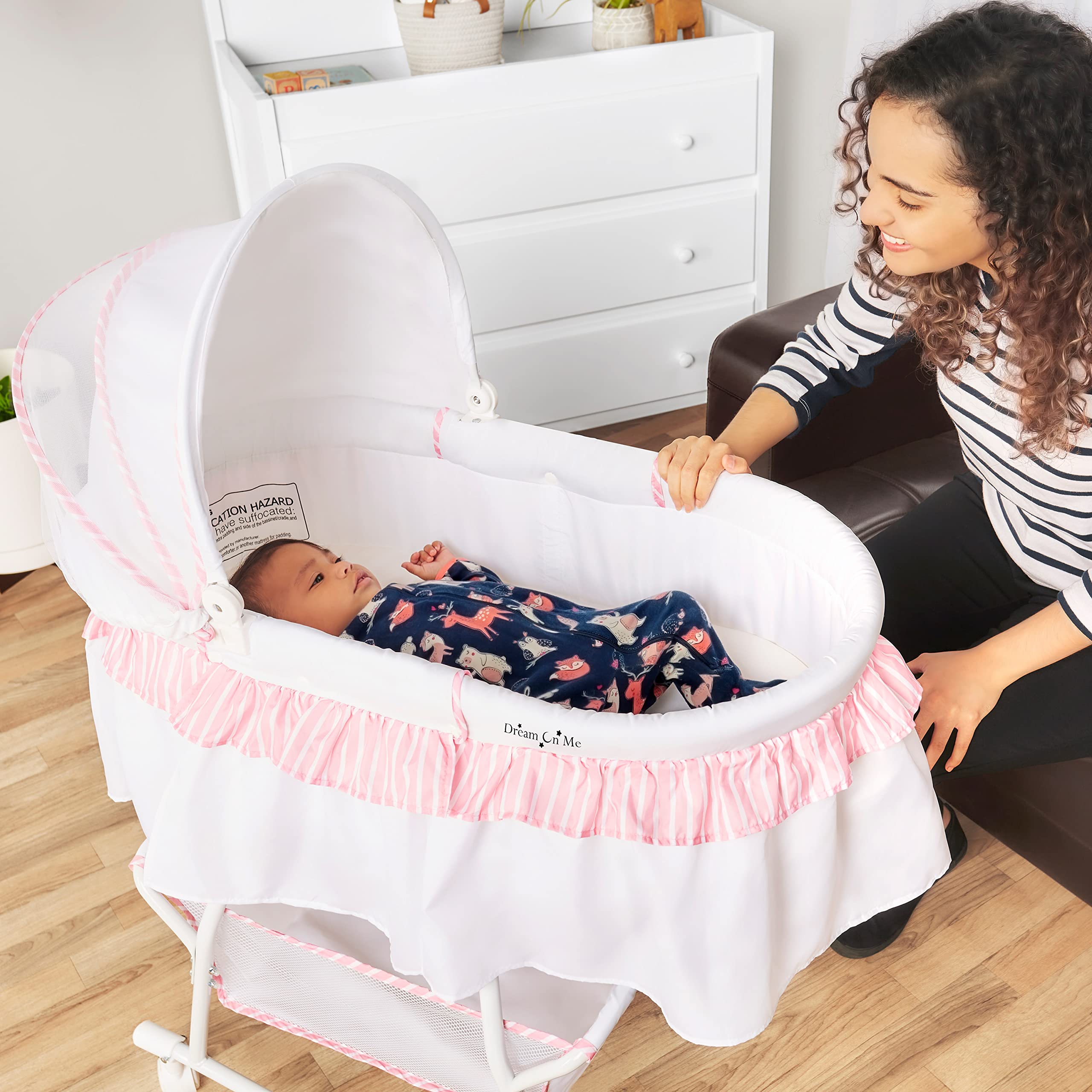 Dream On Me Lacy Portable 2-in-1 Bassinet & Cradle - Lightweight Baby Bed with Adjustable Canopy & Storage Basket | Pink & White Nursery Essential for Newborns & Infants | Perfect for Bedroom, Nursery & Travel Use