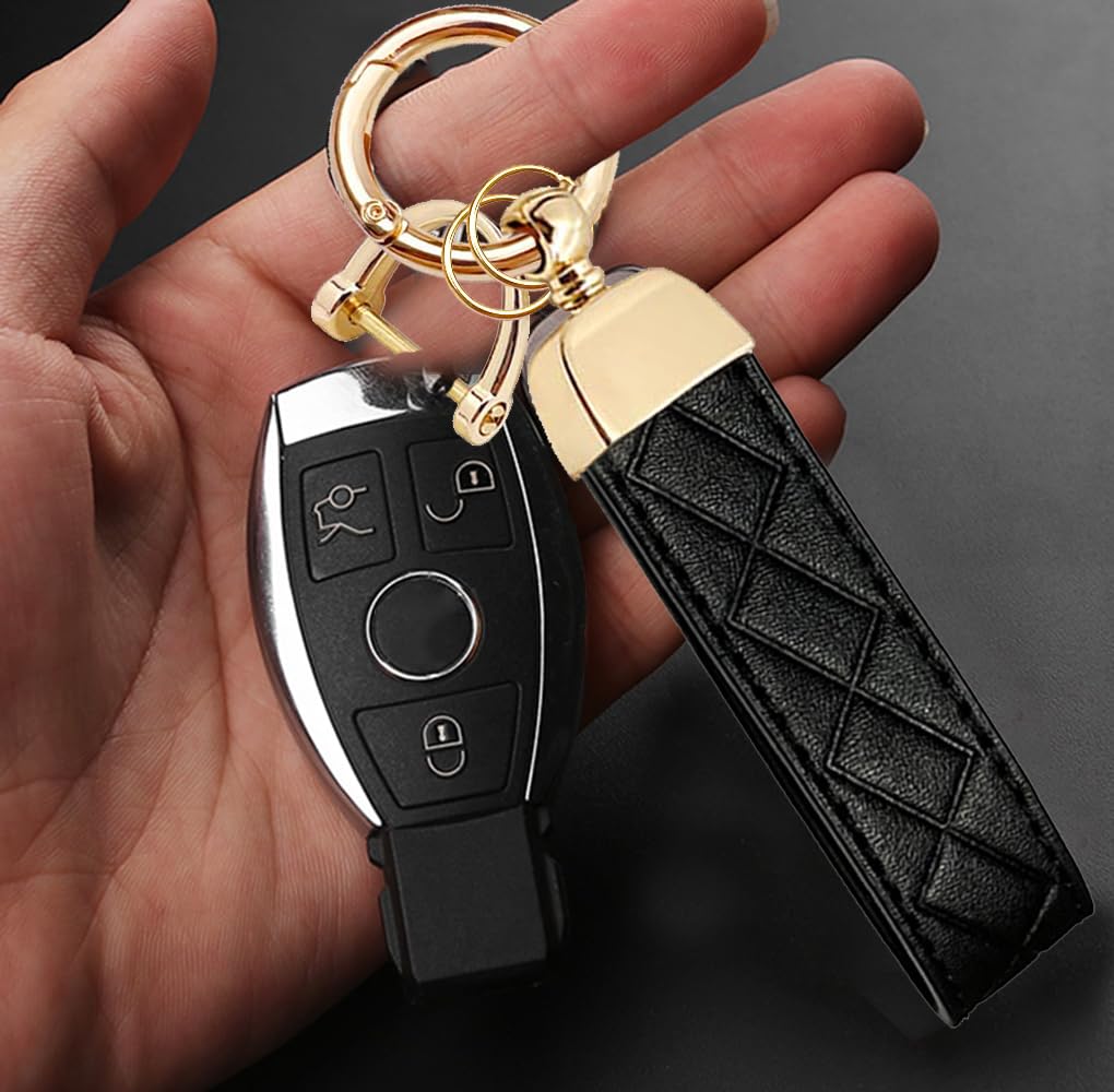 Leather Car Keychain with D-Ring - Universal 360 Degree Rotatable Key Fob Holder for Men & Women (Black & Gold) | Anti-Lost Key Organizer for Car Keys, House Keys & Office Keys