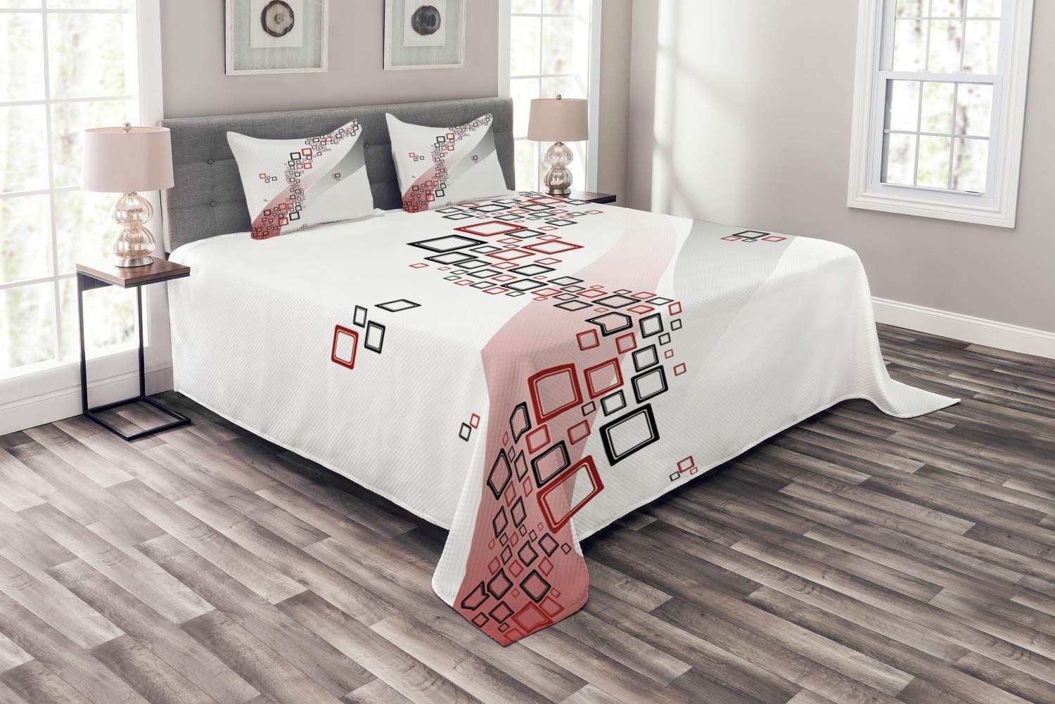 Ambesonne Abstract Queen Bedspread Set - 3 Piece Geometric Fractal Design with Grey & Red Wavy Backdrop, Includes Coverlet & 2 Pillow Shams | Modern Home Decor for Bedroom, Guest Room & Dorm