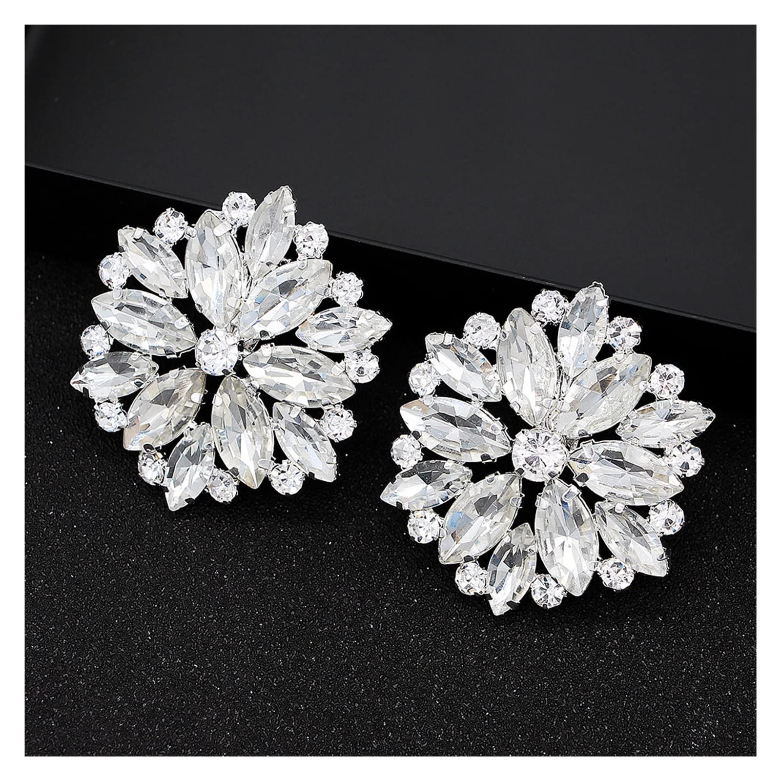 Elegant Rhinestone Shoe Clips for Women - 2PC Set Wedding Bride High Heel Decorations, Shoe Charms & Buckle Clamps (5.5x5.5cm) - Perfect for Bridal Shoes, Prom, Parties & Special Occasions