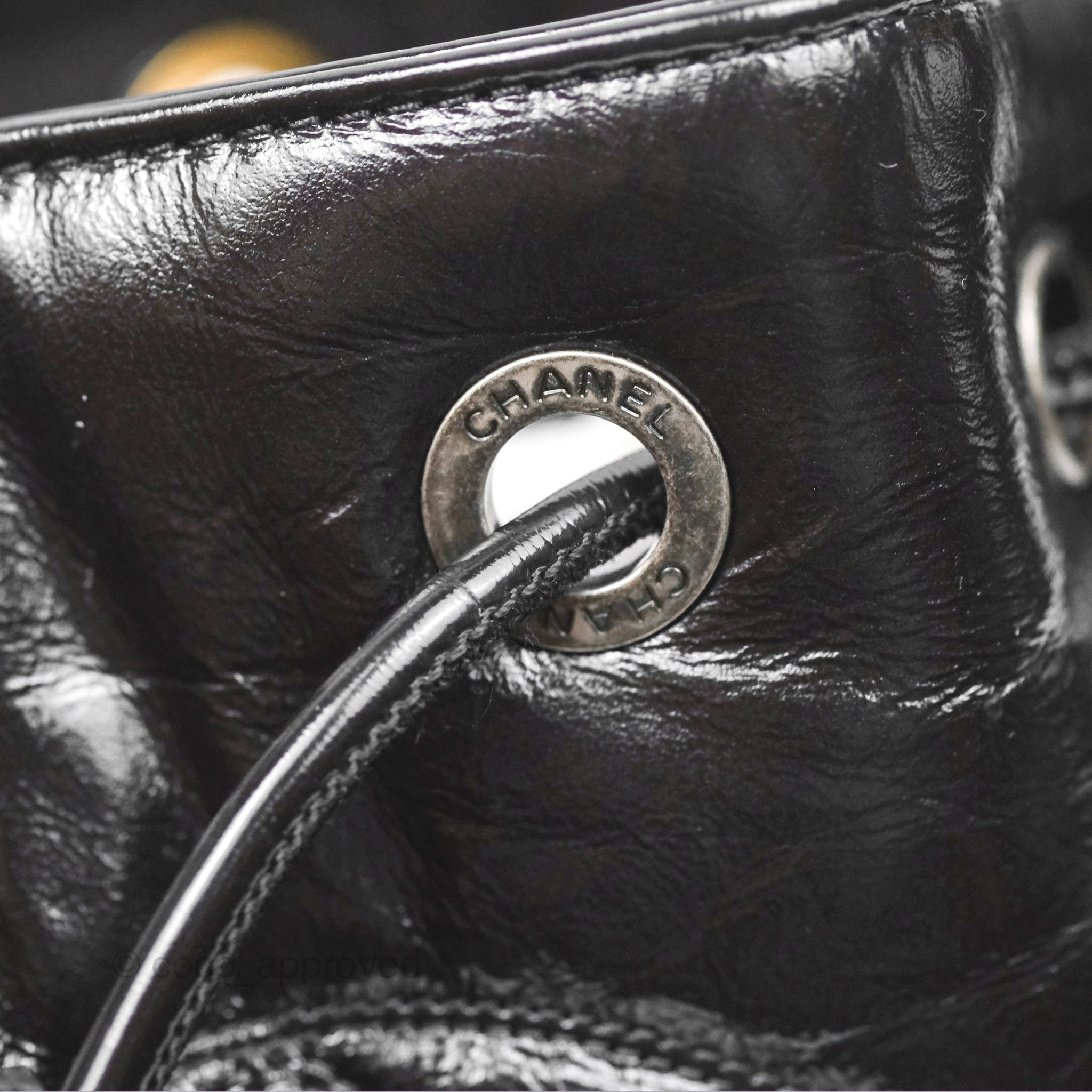 Chanel CC Drawstring Bucket Bag in Black Shiny Aged Calfskin Leather - Luxury Crossbody Purse for Women, Perfect for Date Night & Travel Accessories