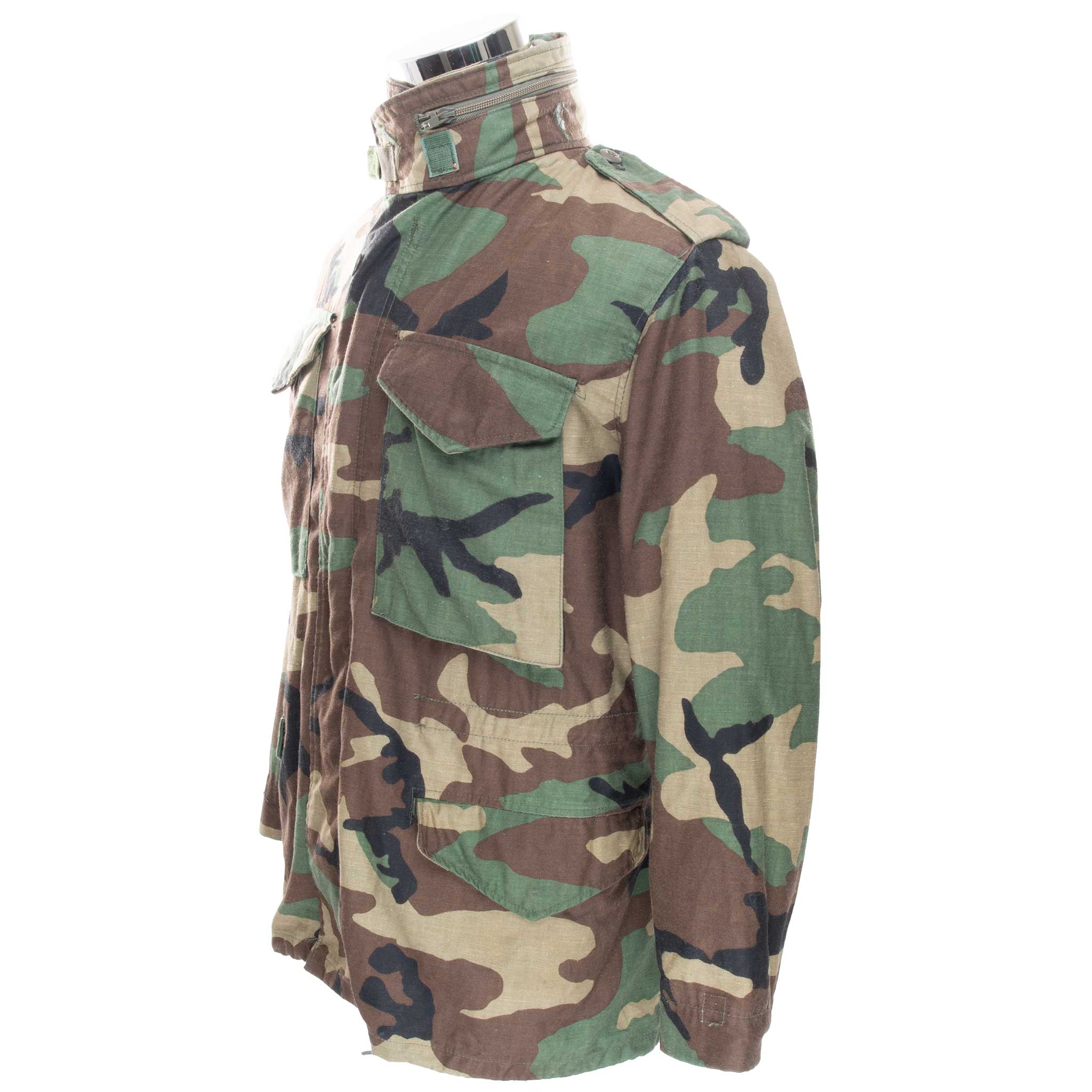 Vintage US Army M65 Woodland Camo Field Jacket - 1984 Small Short Size - Military Surplus Outerwear for Hunting, Hiking & Outdoor Adventures