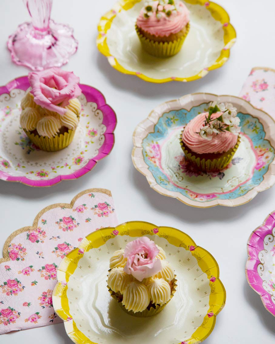 Delicious Paper Plates by Talking Tables - Perfect for Parties, Picnics & Birthday Celebrations