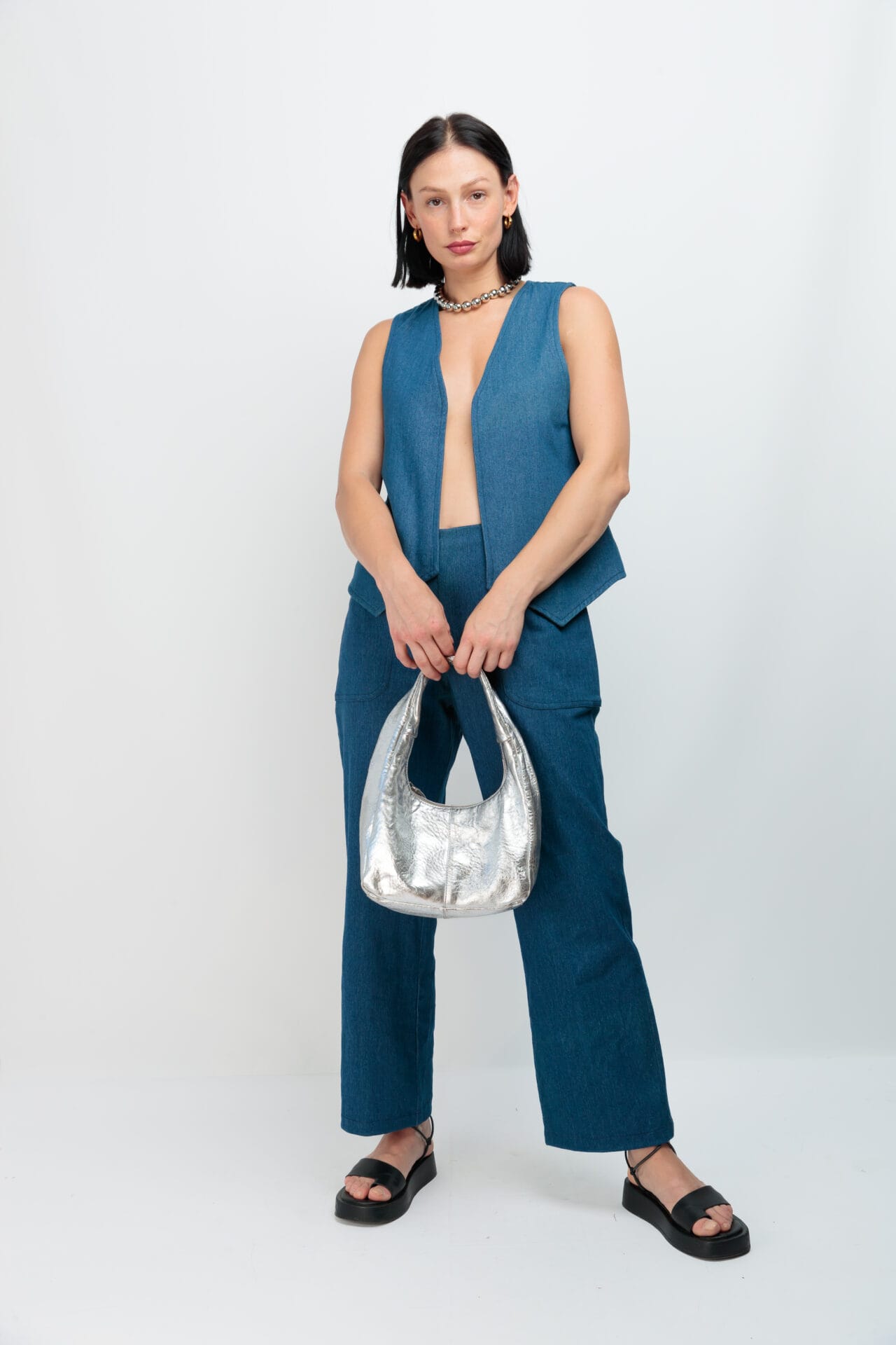 Gilet Denim Cruel Love - Stylish Denim Vest for Women | Perfect for Casual Outfits, Layering & Streetwear Fashion