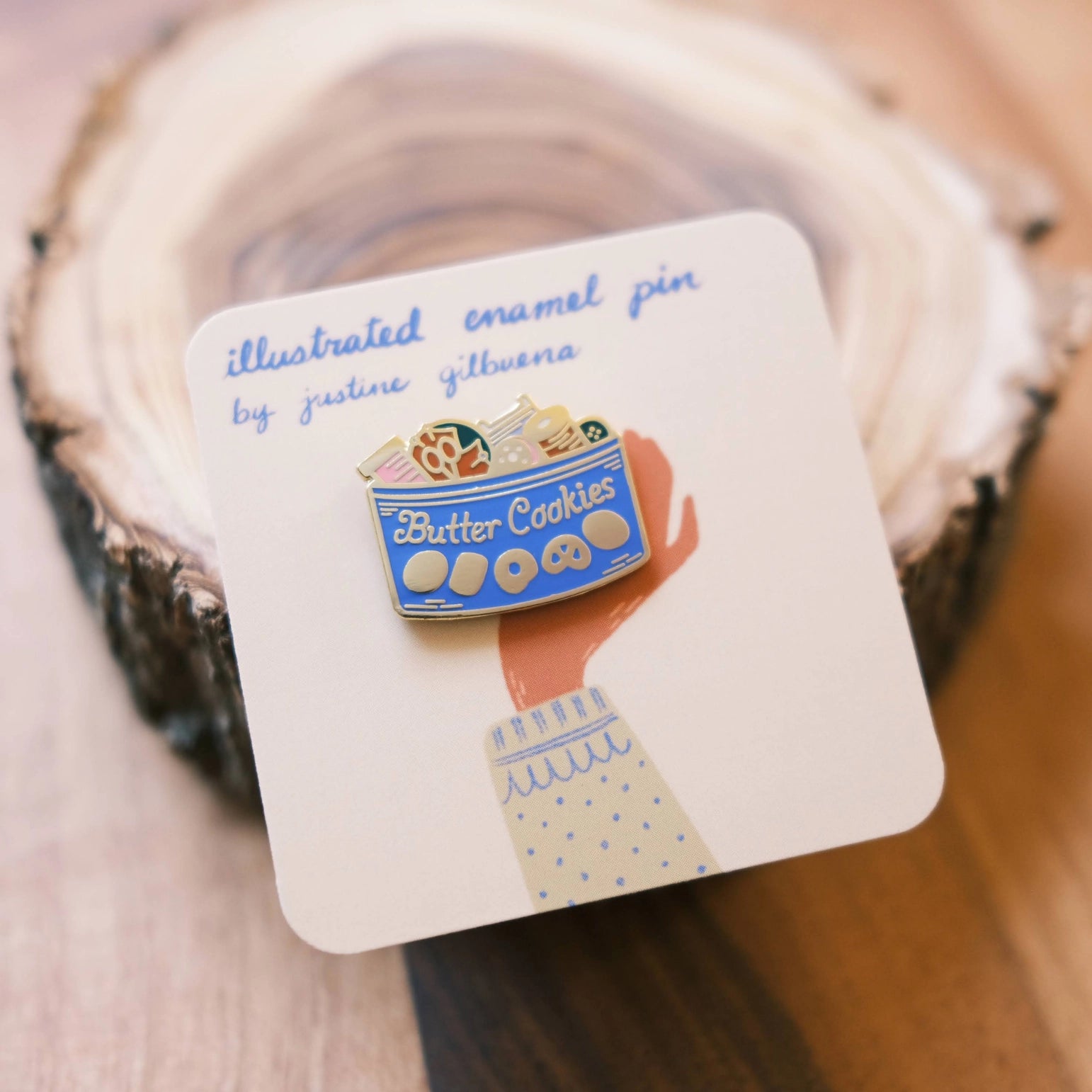 Vintage Butter Cookie Sewing Kit Enamel Pin - Cute Bakery-Themed Collectible Accessory for Backpacks, Jackets & DIY Craft Projects