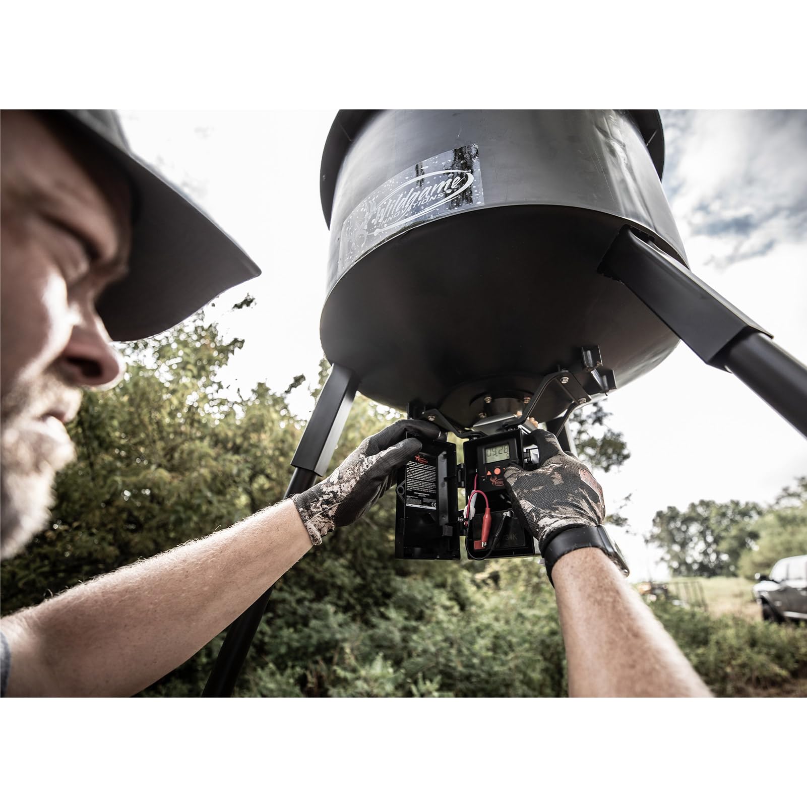 WILDGAME INNOVATIONS Quick-Set 270 lb Digital Timer Game Feeder - Durable Tripod Hunting Feeder for Corn & Pellets with 1-4 Feed Times & 30ft Range | Perfect for Deer Hunting, Wildlife Observation & Backyard Feeding