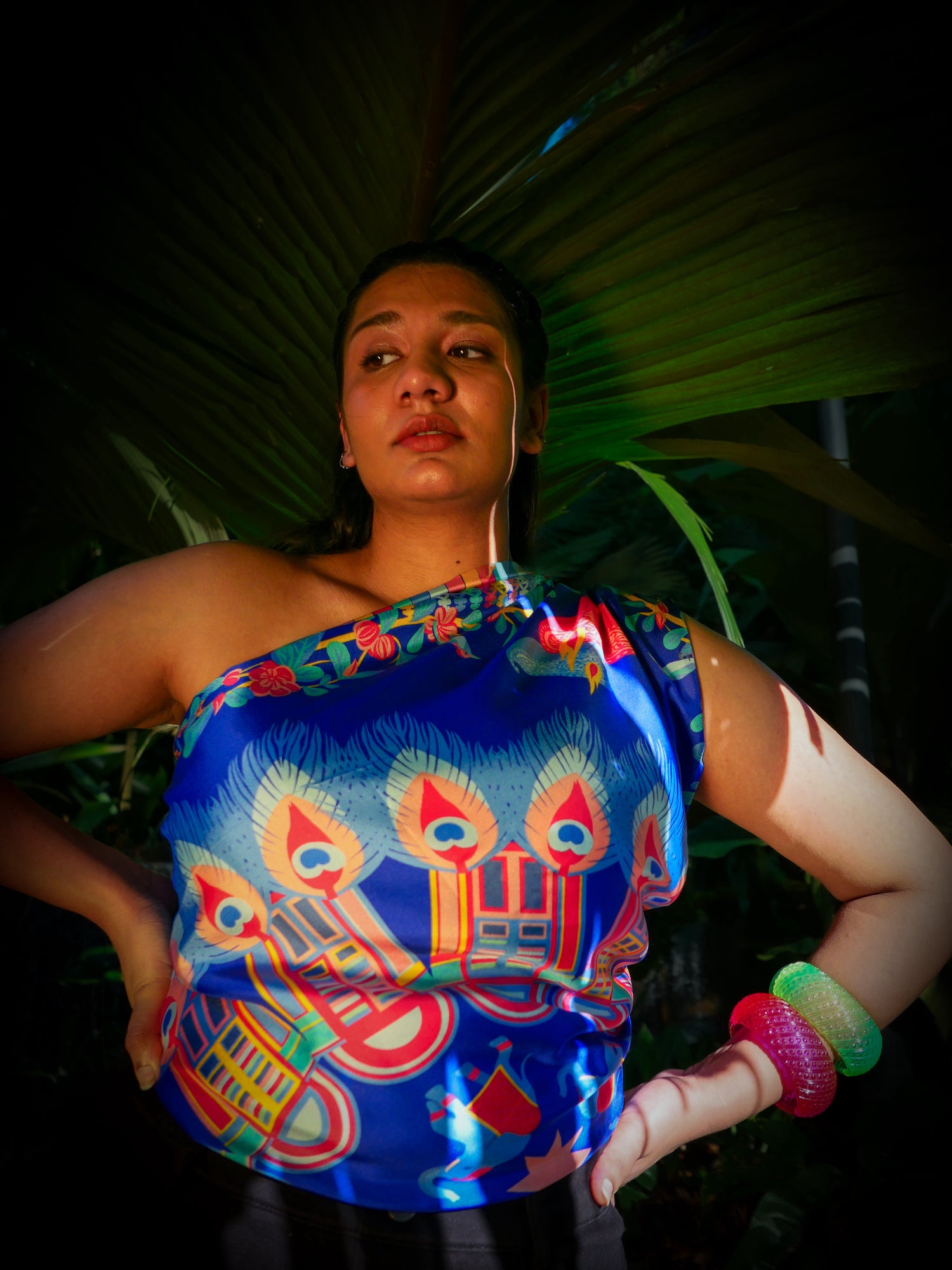 Premium Silk Scarf from Splendid Little India - Elegant Women's Fashion Accessory for Parties, Weddings & Special Occasions