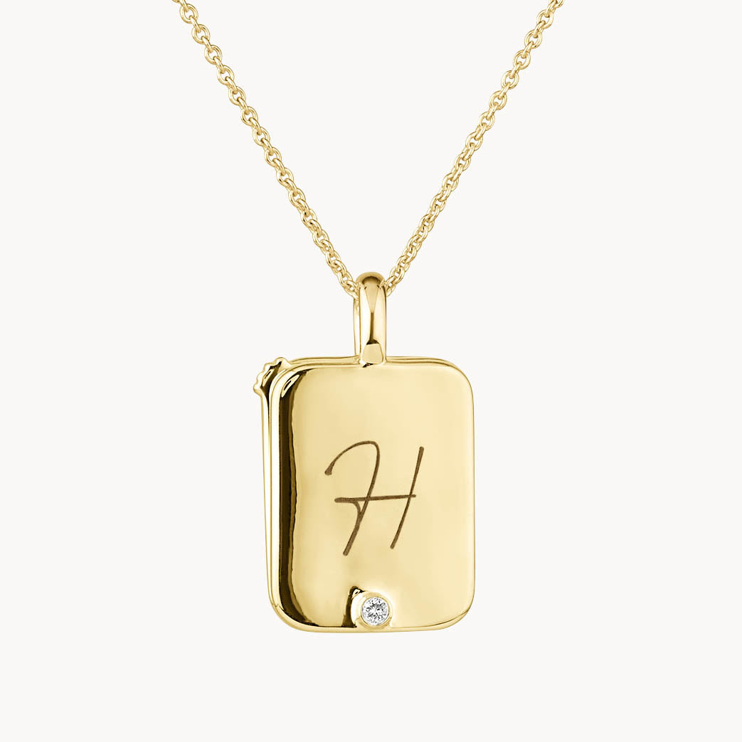 Personalized Engravable Rectangle Flip Locket Necklace in 18K Gold - Perfect for Anniversary Gifts, Valentine's Day & Keepsake Jewelry