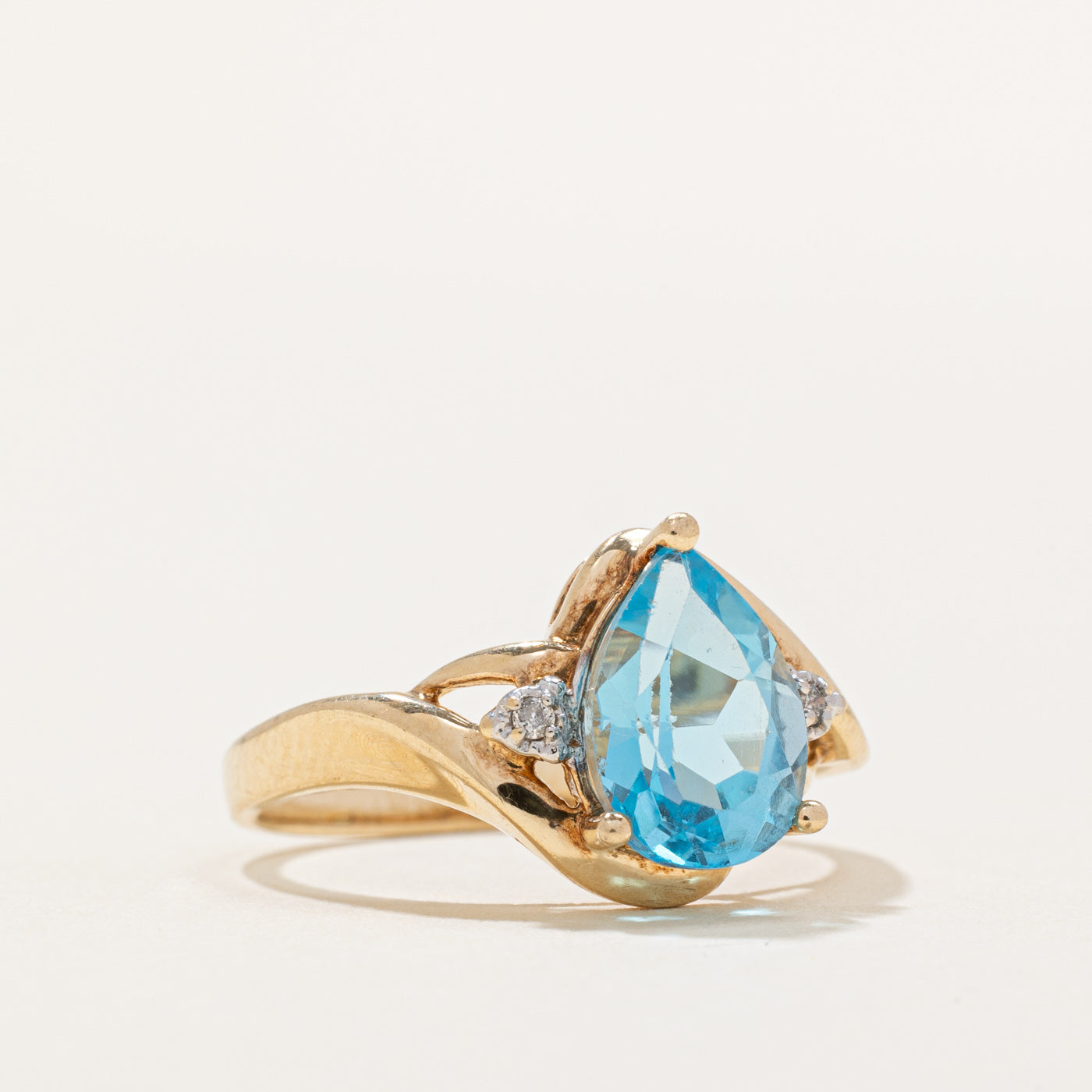 Exquisite 2.20ct Blue Topaz & 0.02ct Diamond Cocktail Ring - Size 6.75 | Elegant Jewelry for Women | Perfect for Evening Parties, Weddings & Special Occasions