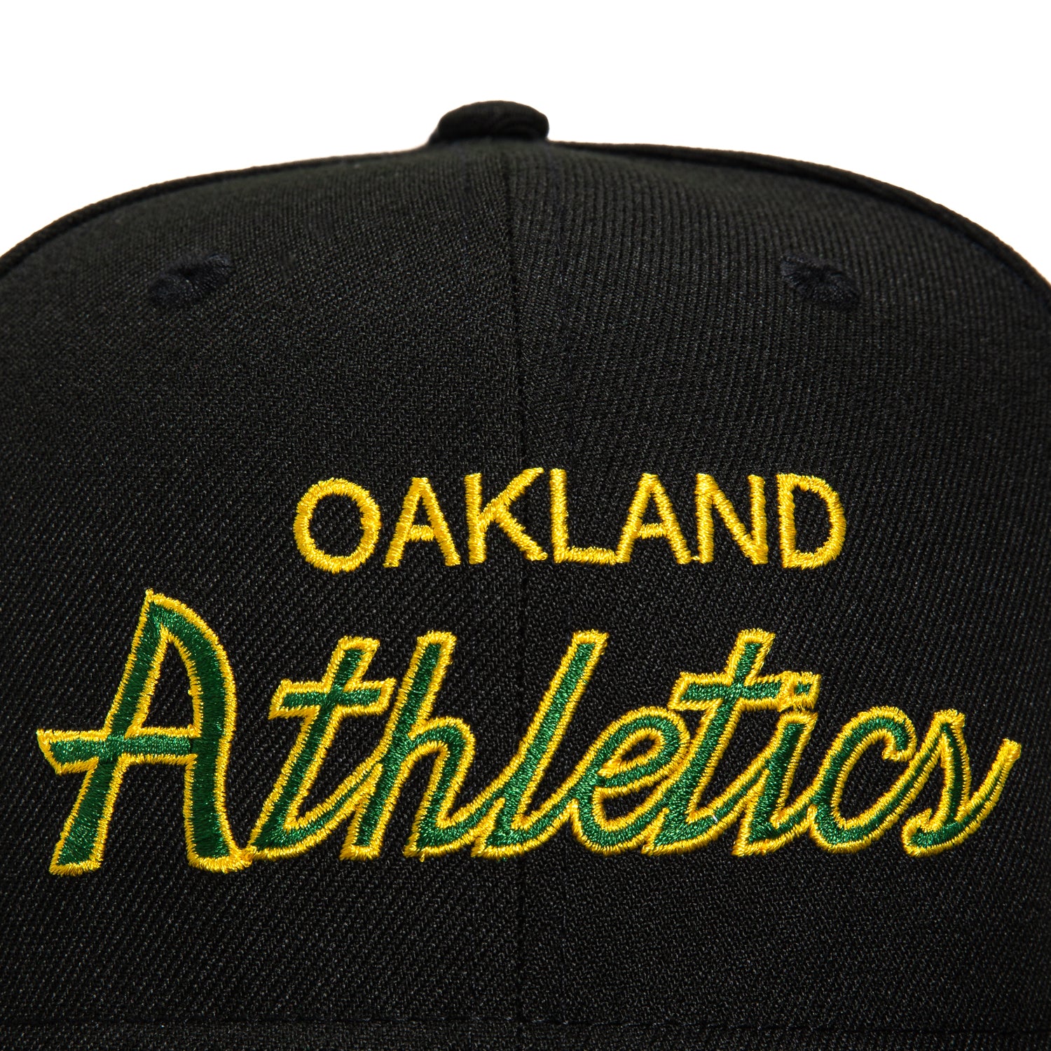 New Era 59Fifty Oakland Athletics Logo Patch Script Hat - Black MLB Baseball Cap for Men & Women - Perfect for Games, Fan Gear & Streetwear Fashion