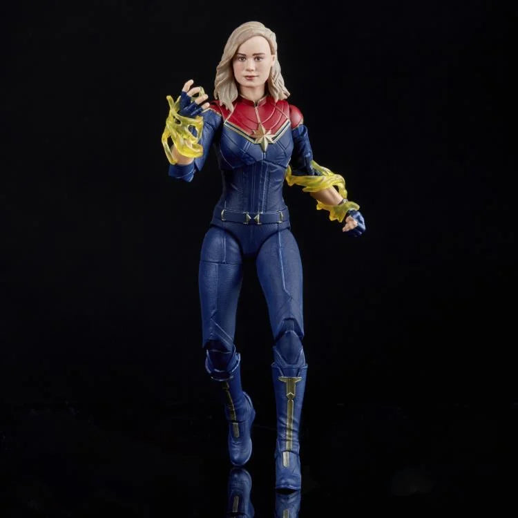 Marvel Legends Captain Marvel Action Figure - The Marvels Movie Collection with Totally Awesome Hulk BAF Piece - Collectible Toy for Display & Superhero Battles