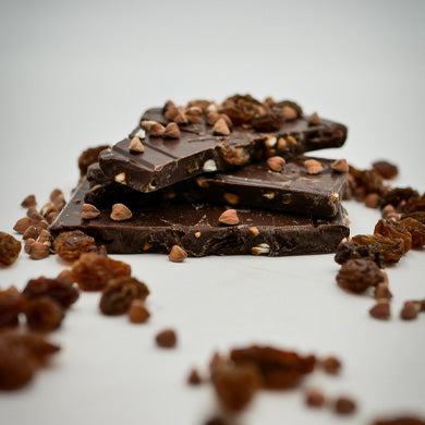 Organic Dark Chocolate with Toasted Buckwheat & Currants - Grain de Sail Gourmet Chocolate Bar - Perfect for Gifts, Snacking & Outdoor Adventures