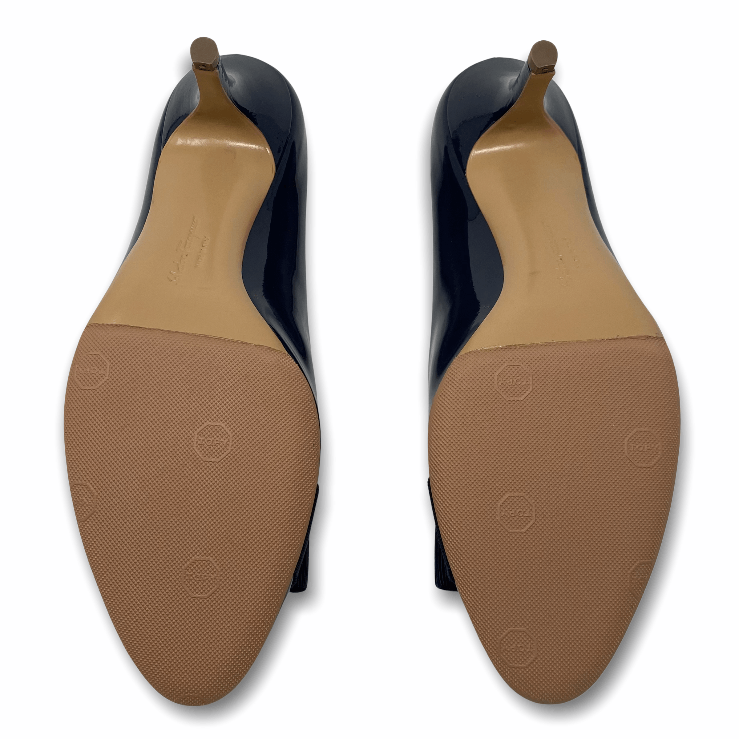 Ferragamo Blue Carla Pumps Women's Heels Size 7C - Elegant Pointed Toe Dress Shoes for Office, Party & Wedding Occasions