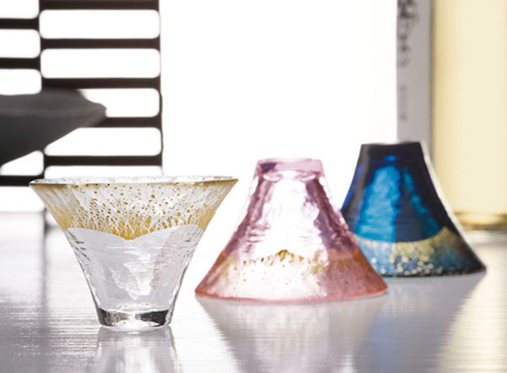 Premium Japanese Sake Glass Set - 2.4 fl oz (65 ml) Handcrafted Mt. Fuji Design Sake Cups in White & Red - Authentic Japanese Cold Sake Drinking Set - Perfect for Sake Tasting, Japanese Cuisine & Gift Giving